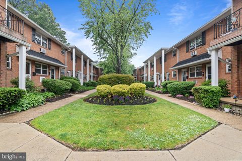 340 WOODLAWN TERRACE COLLINGSWOOD NJ 08108