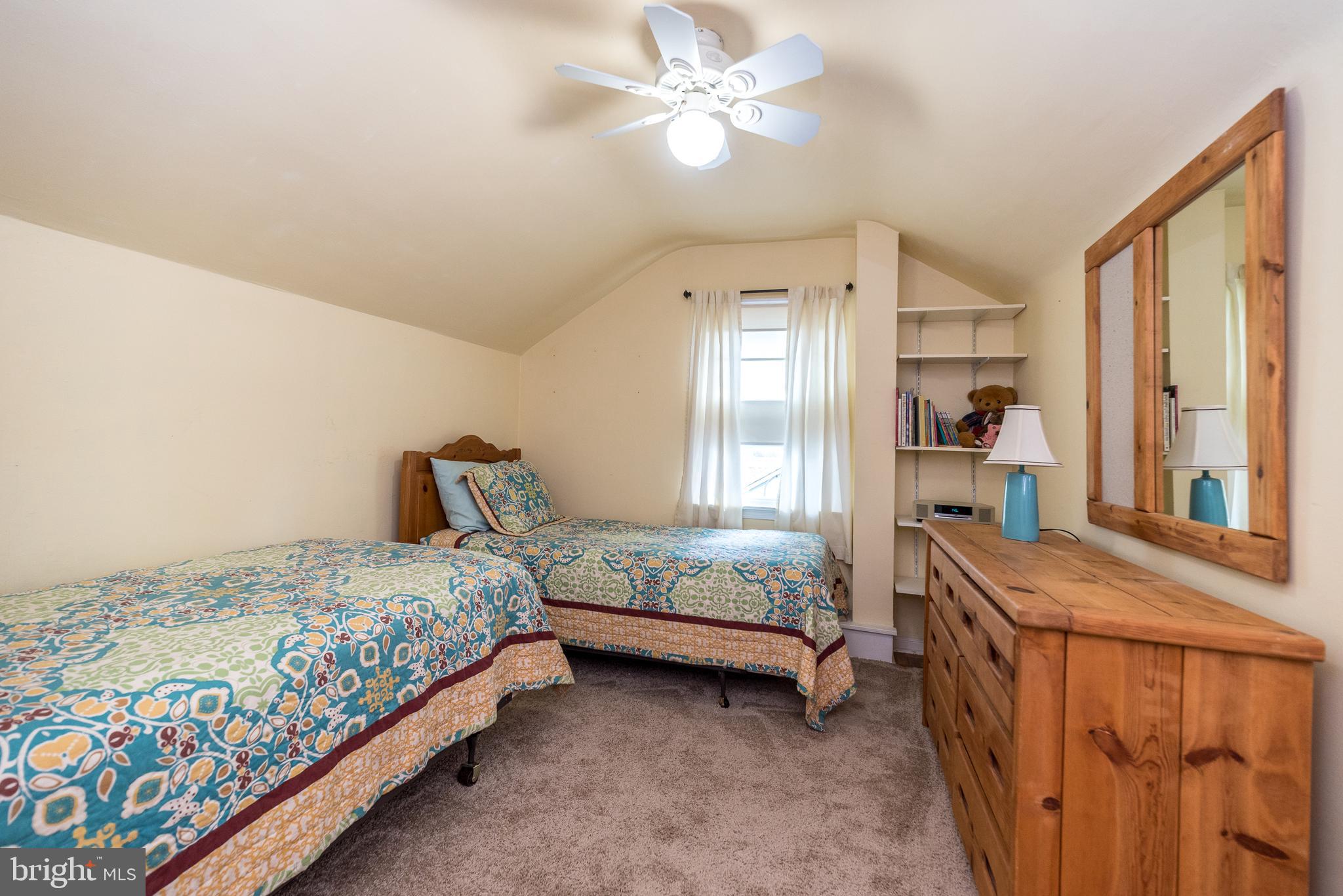 SOMERTON - Residential