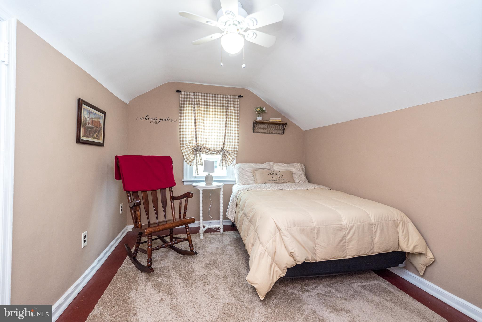 SOMERTON - Residential