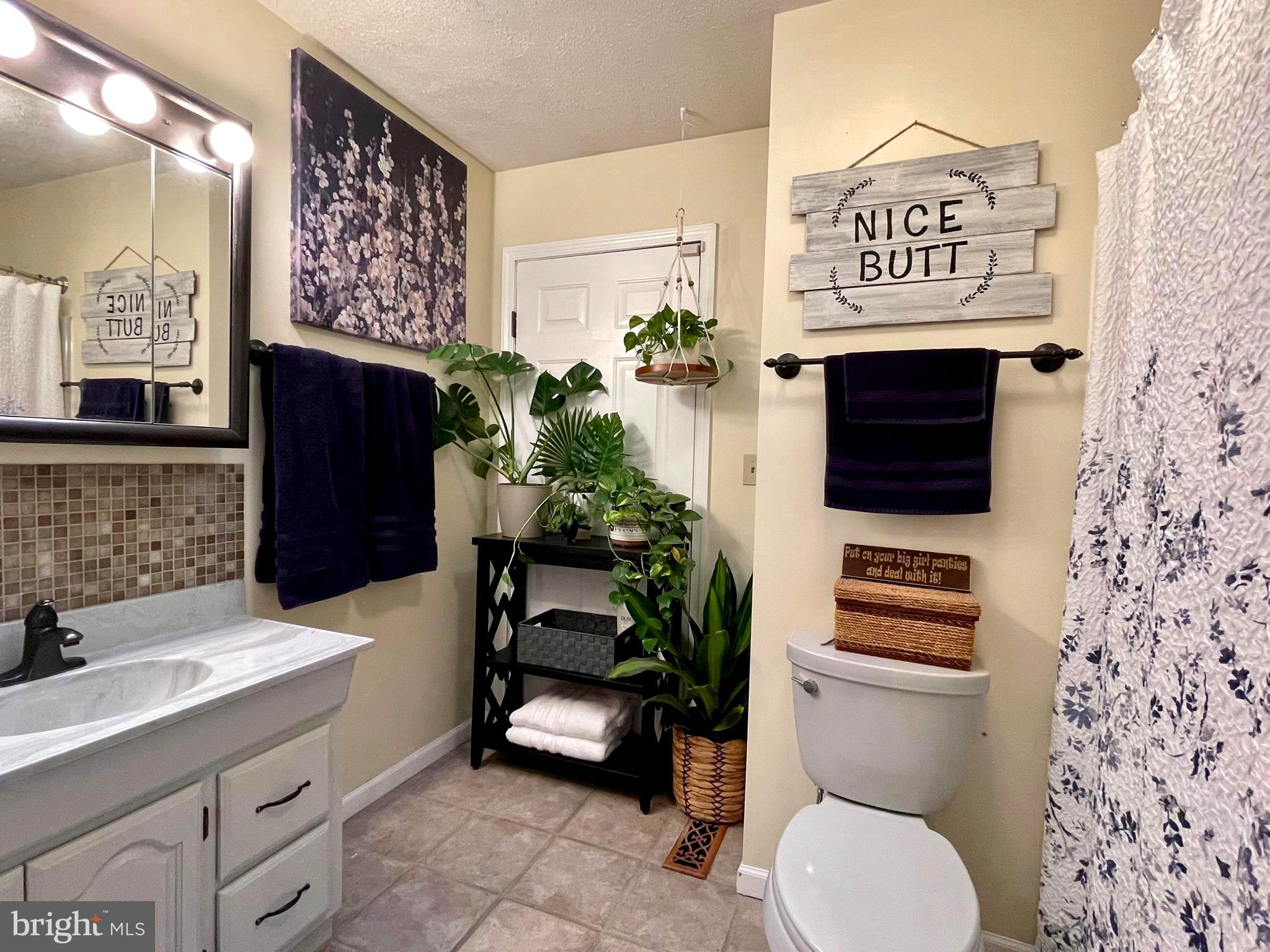 CRYSTAL BROOK II - Residential Lease