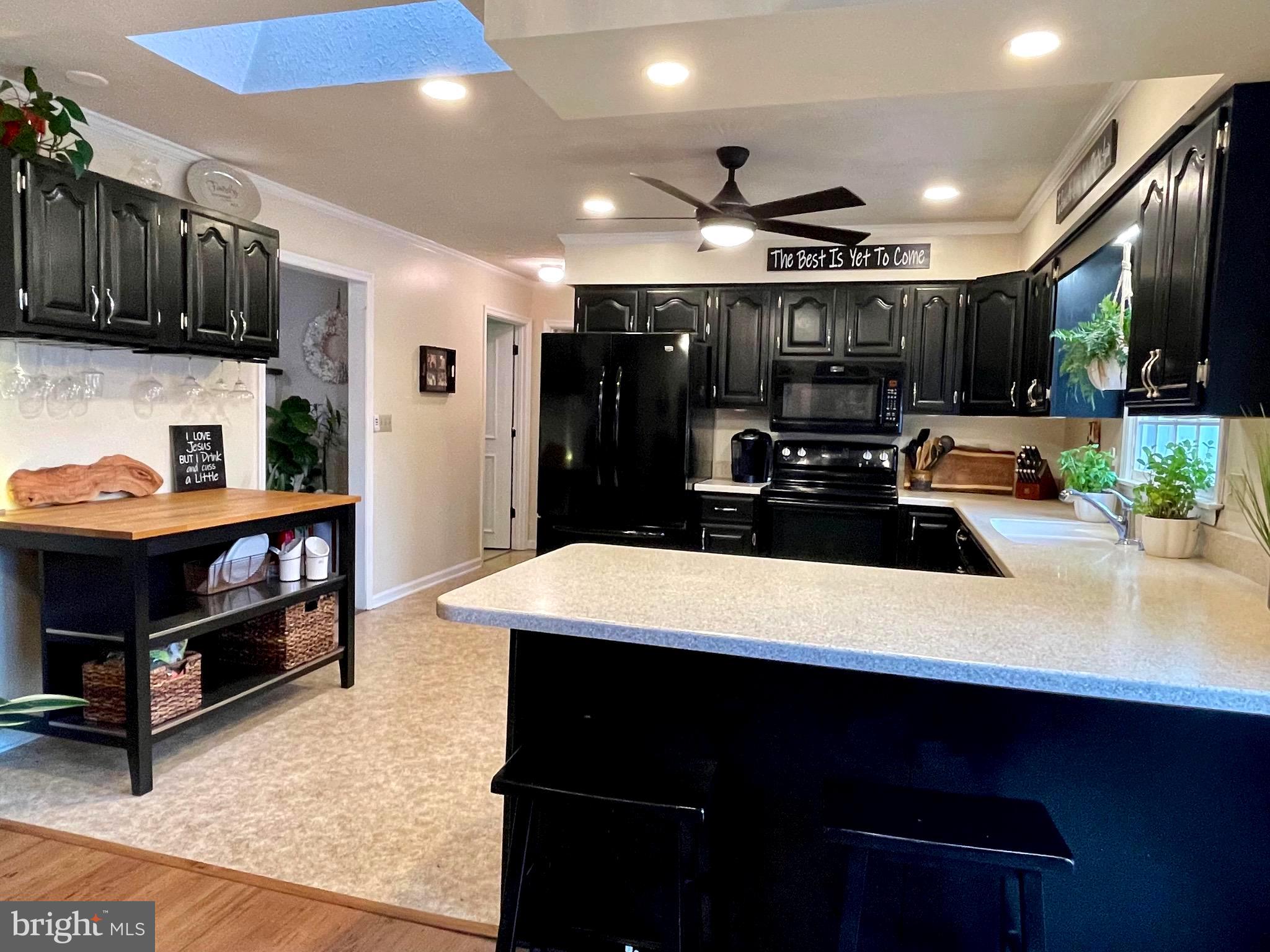 CRYSTAL BROOK II - Residential Lease