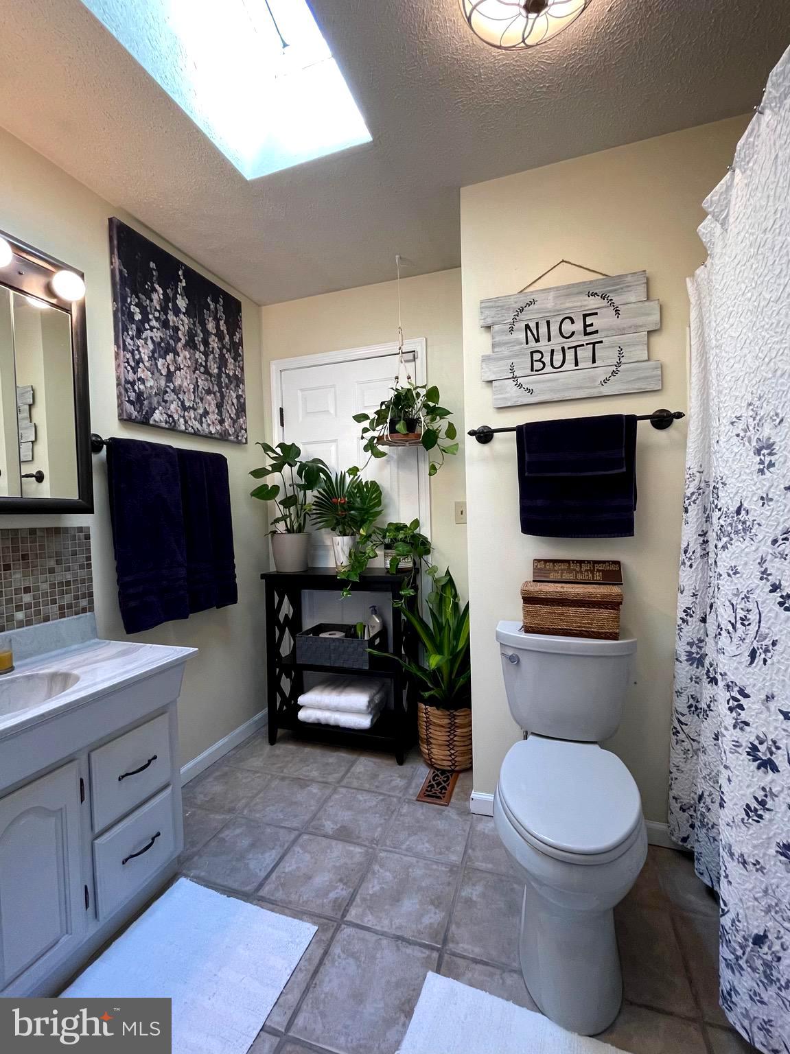 CRYSTAL BROOK II - Residential Lease