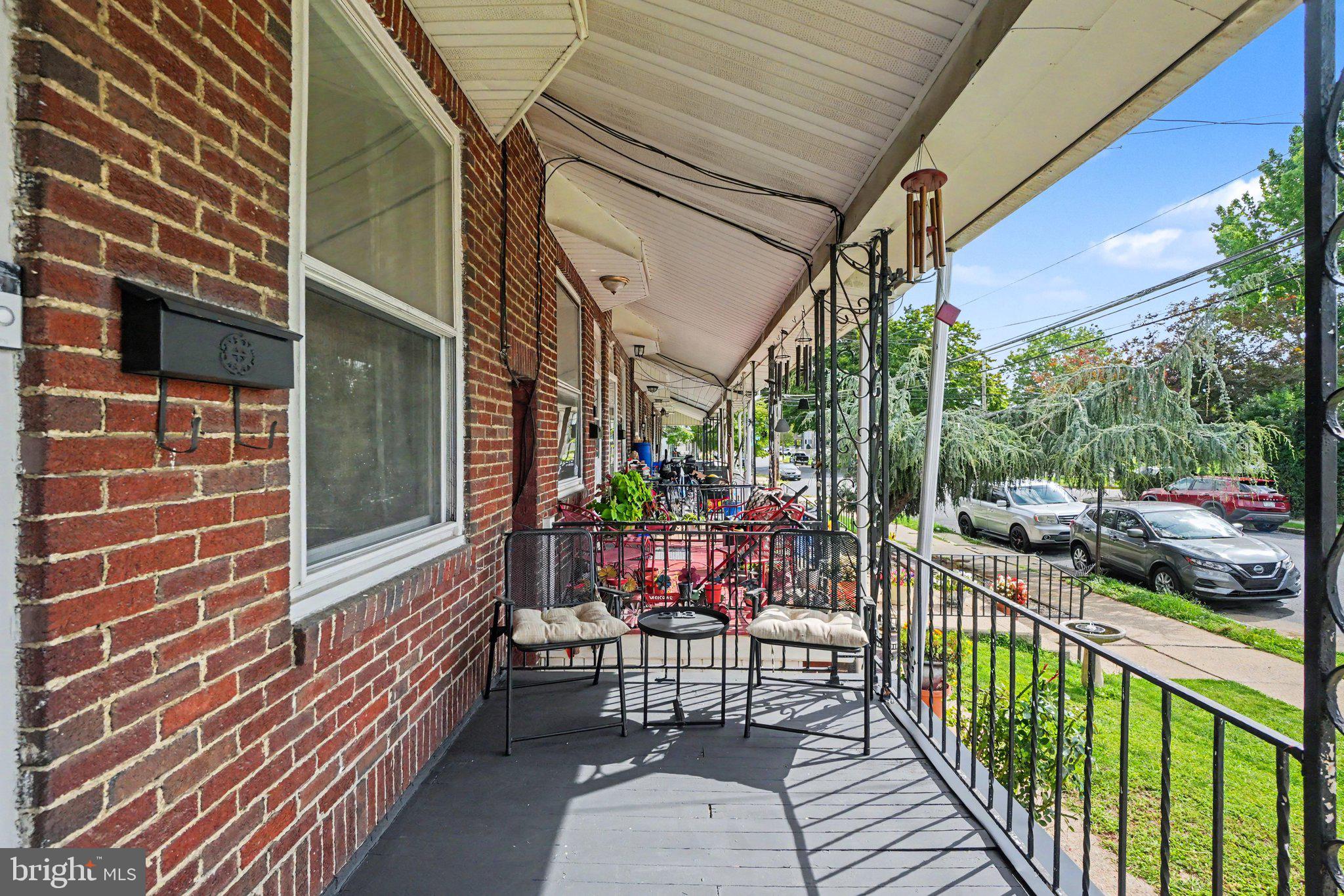 213 UPLAND AVENUE