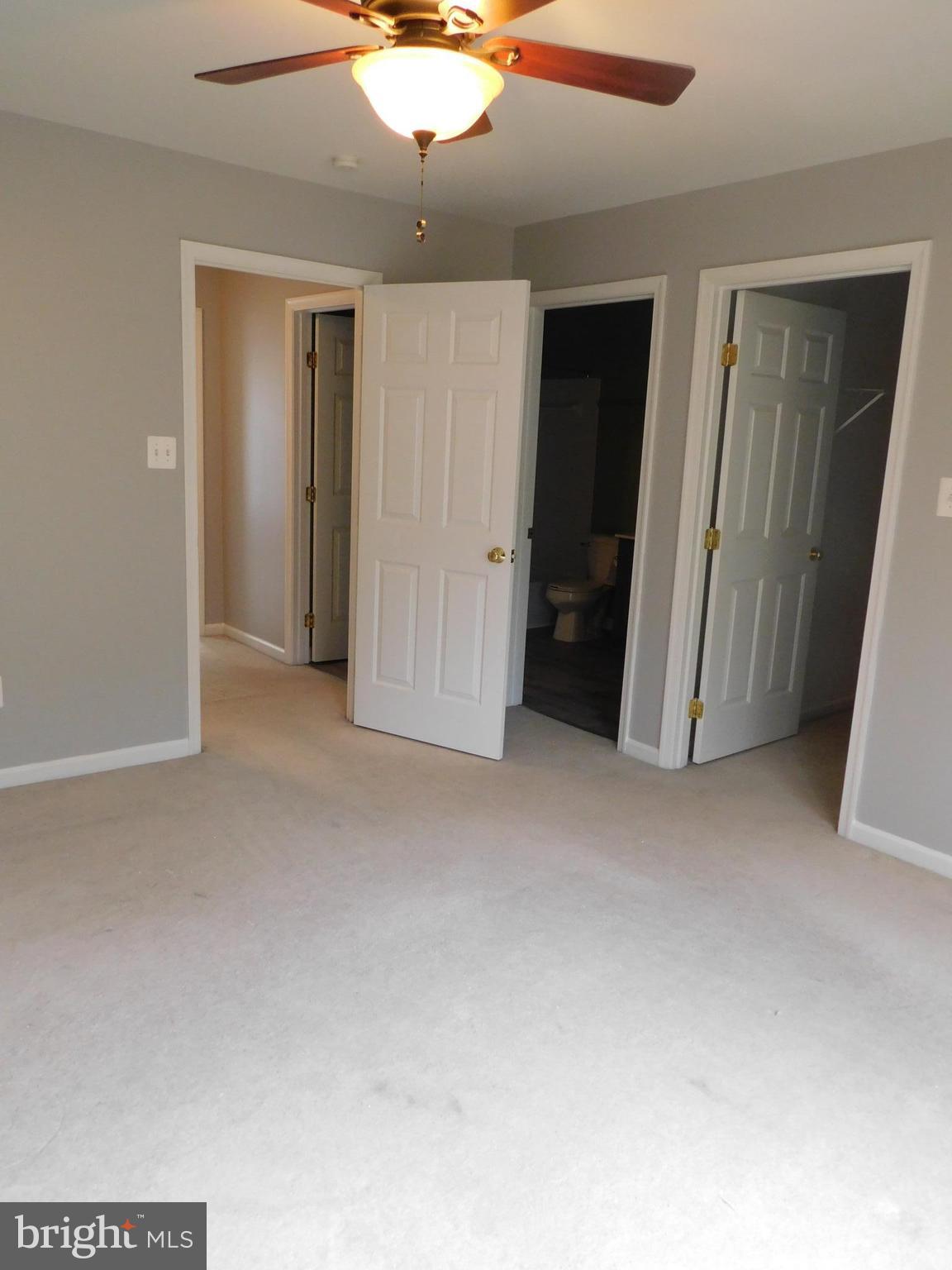 TURNBERRY VILLAGE - Residential Lease