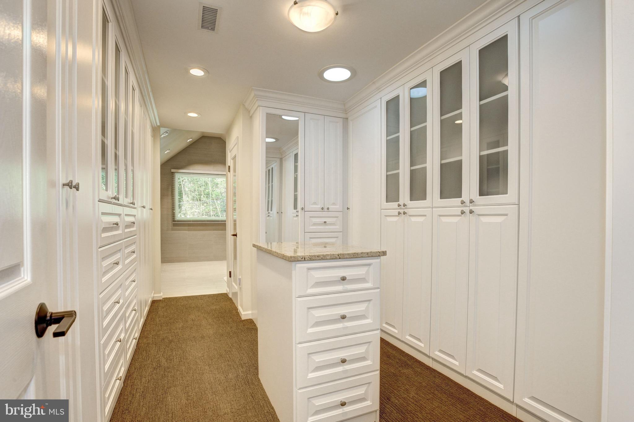 SMITHFIELD - Residential