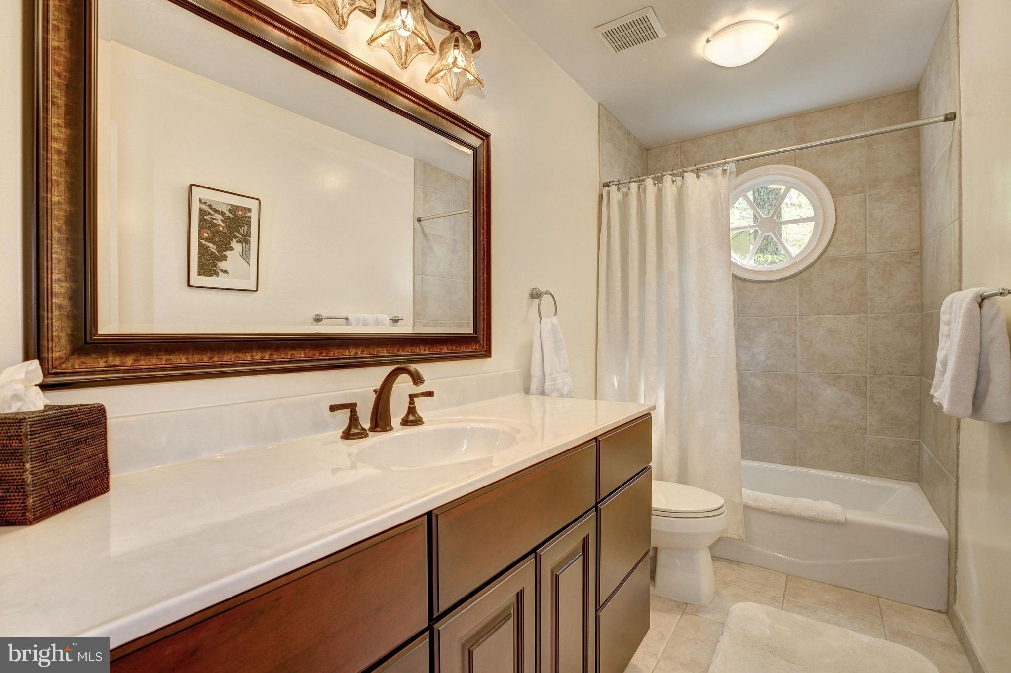 SMITHFIELD - Residential