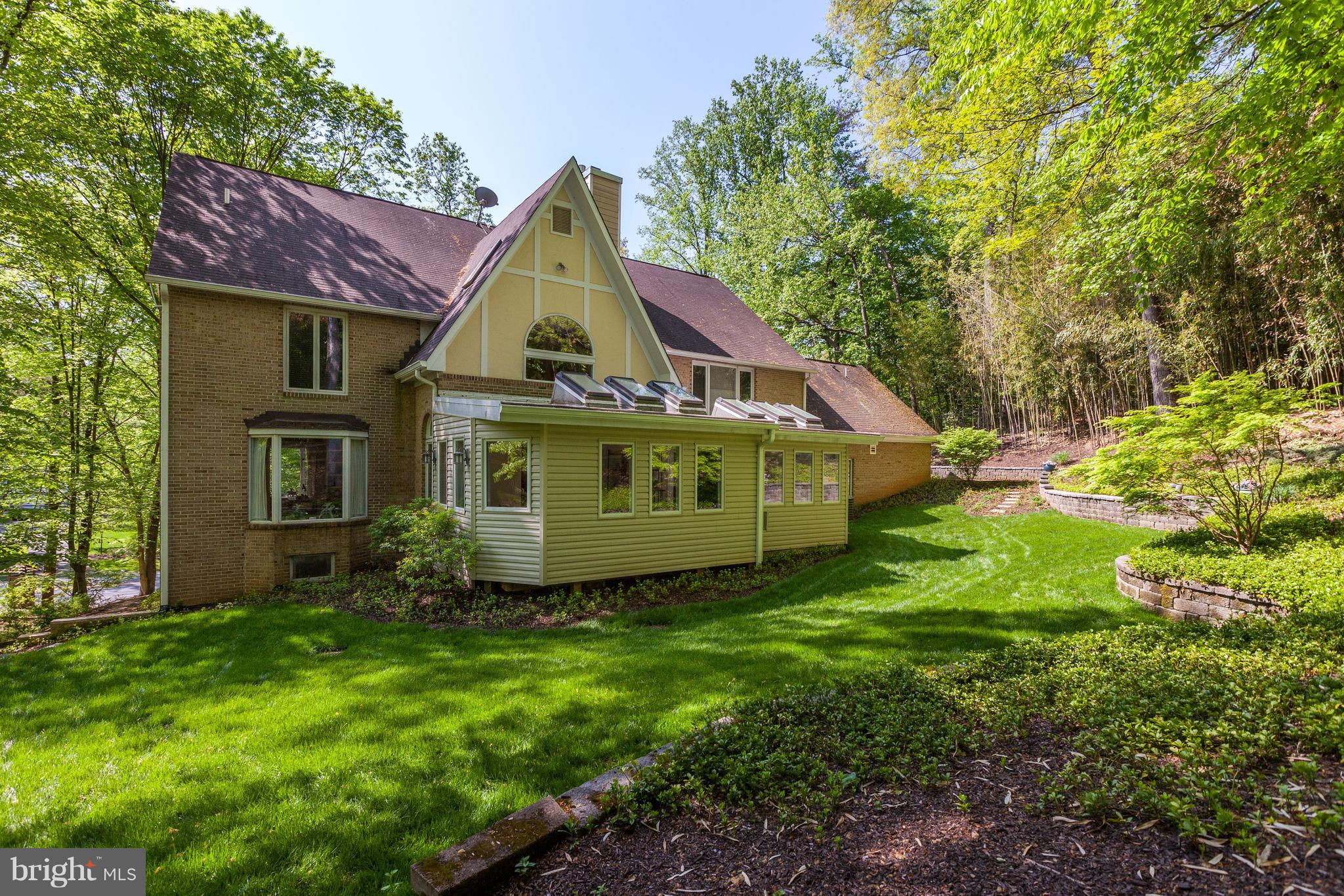 SMITHFIELD - Residential