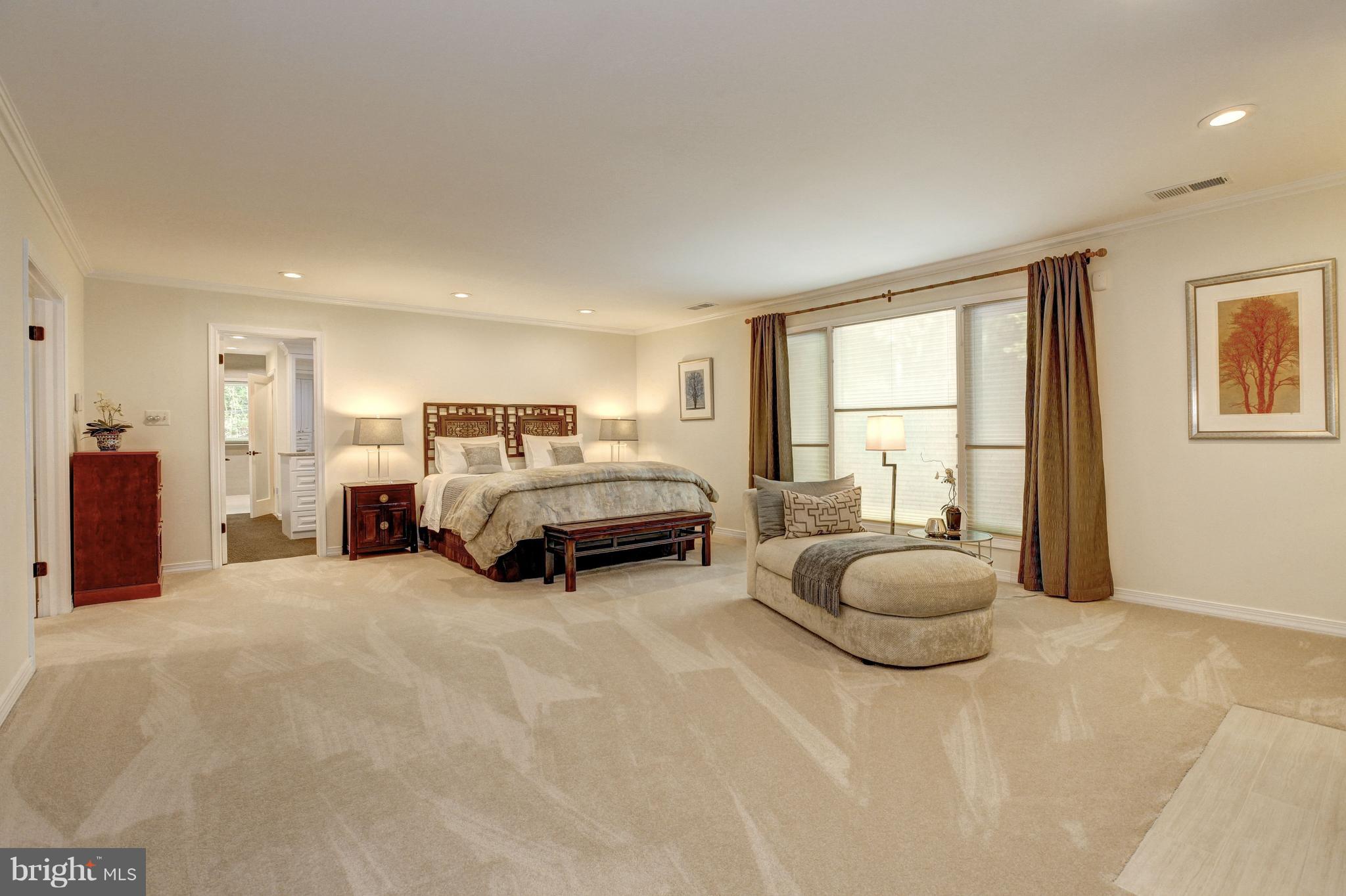 SMITHFIELD - Residential