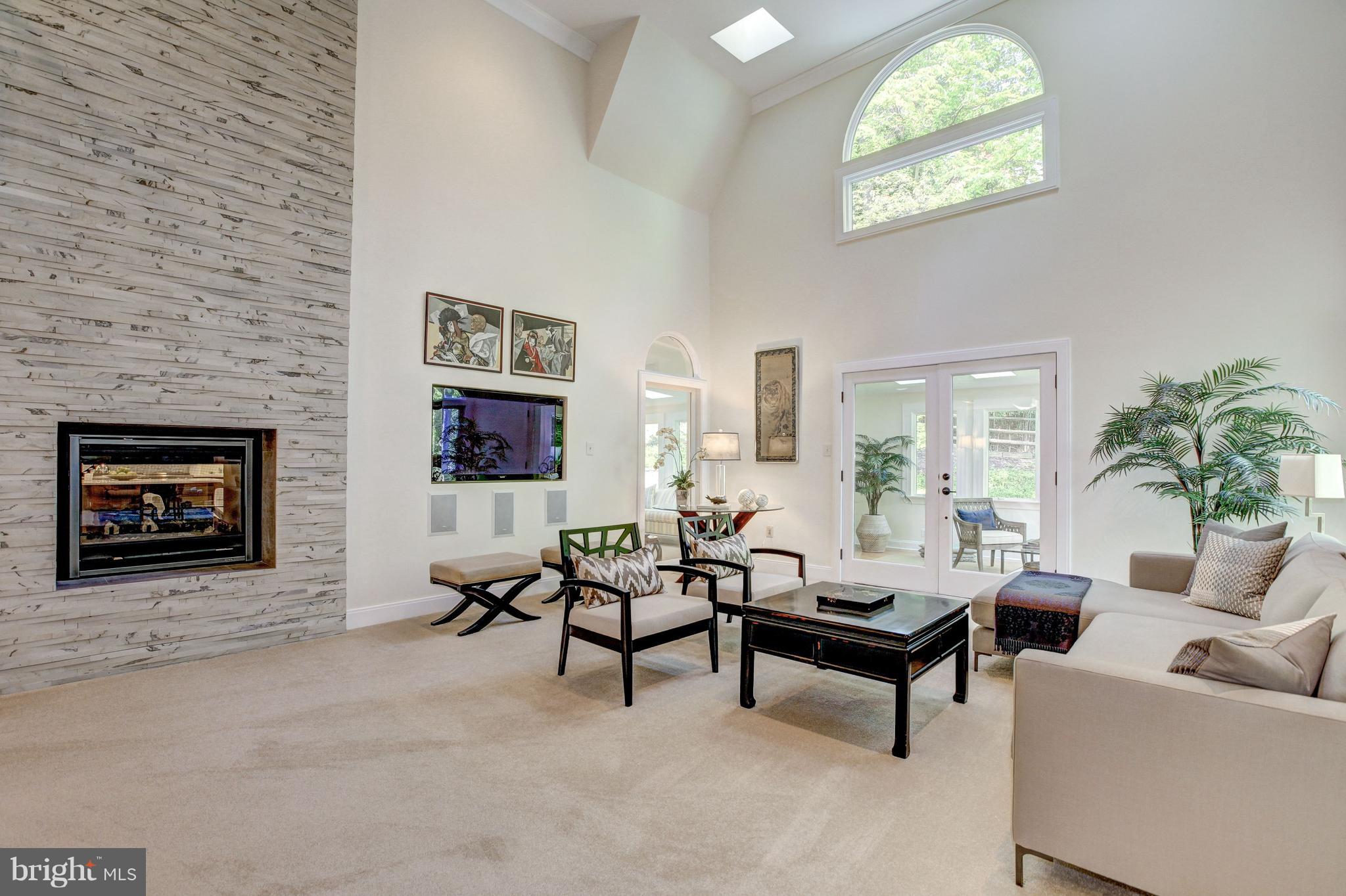 SMITHFIELD - Residential