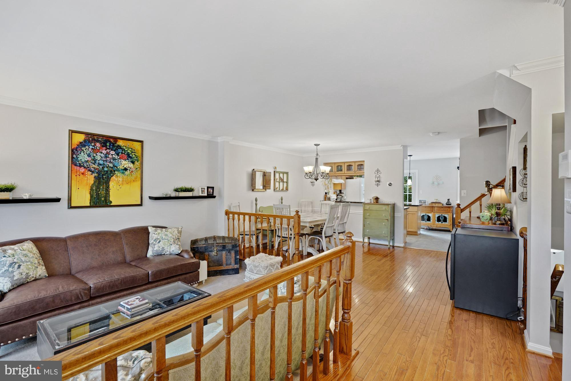 7228 LENSFIELD COURT