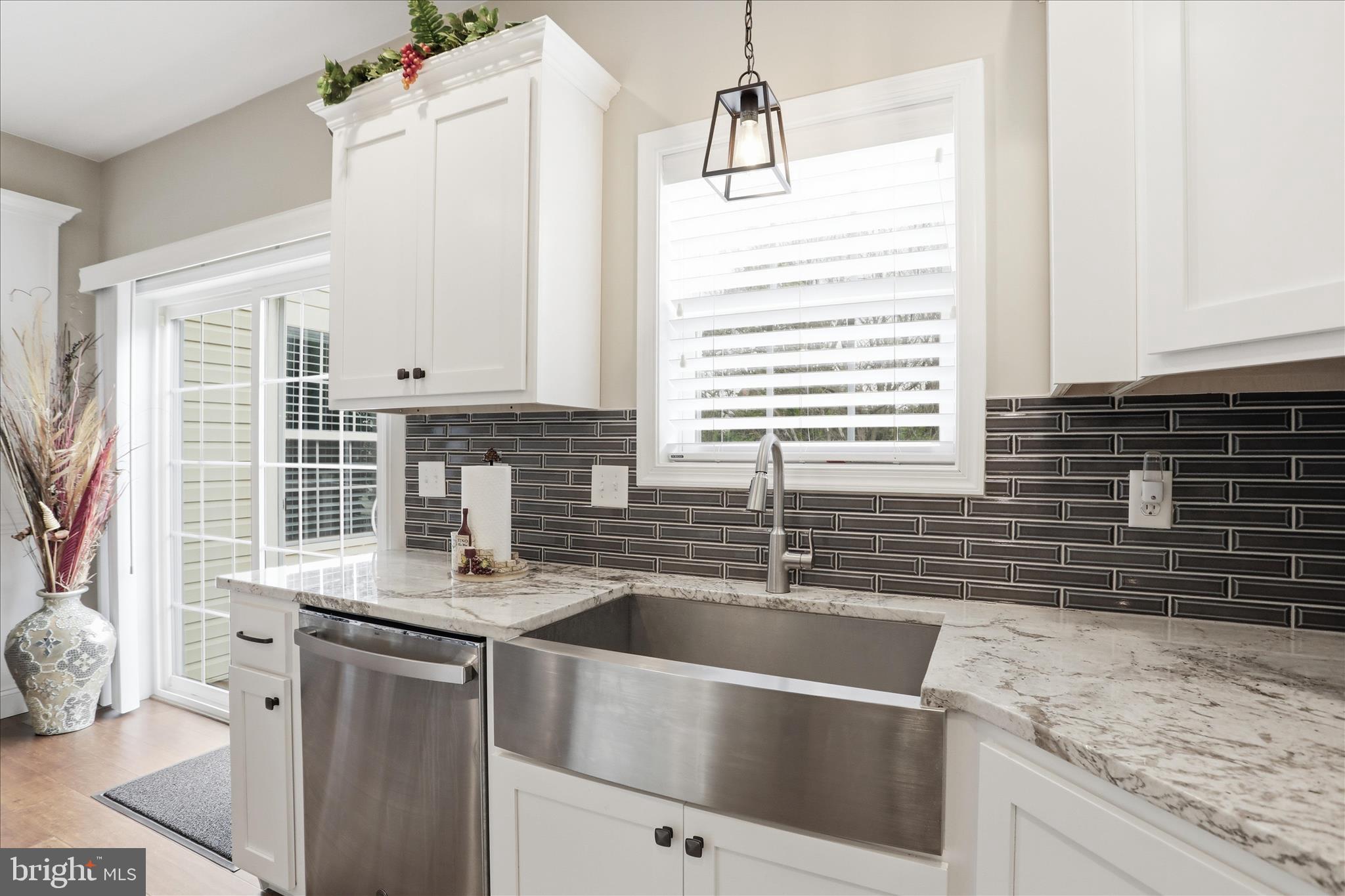 HERITAGE ESTATES WEST - Residential