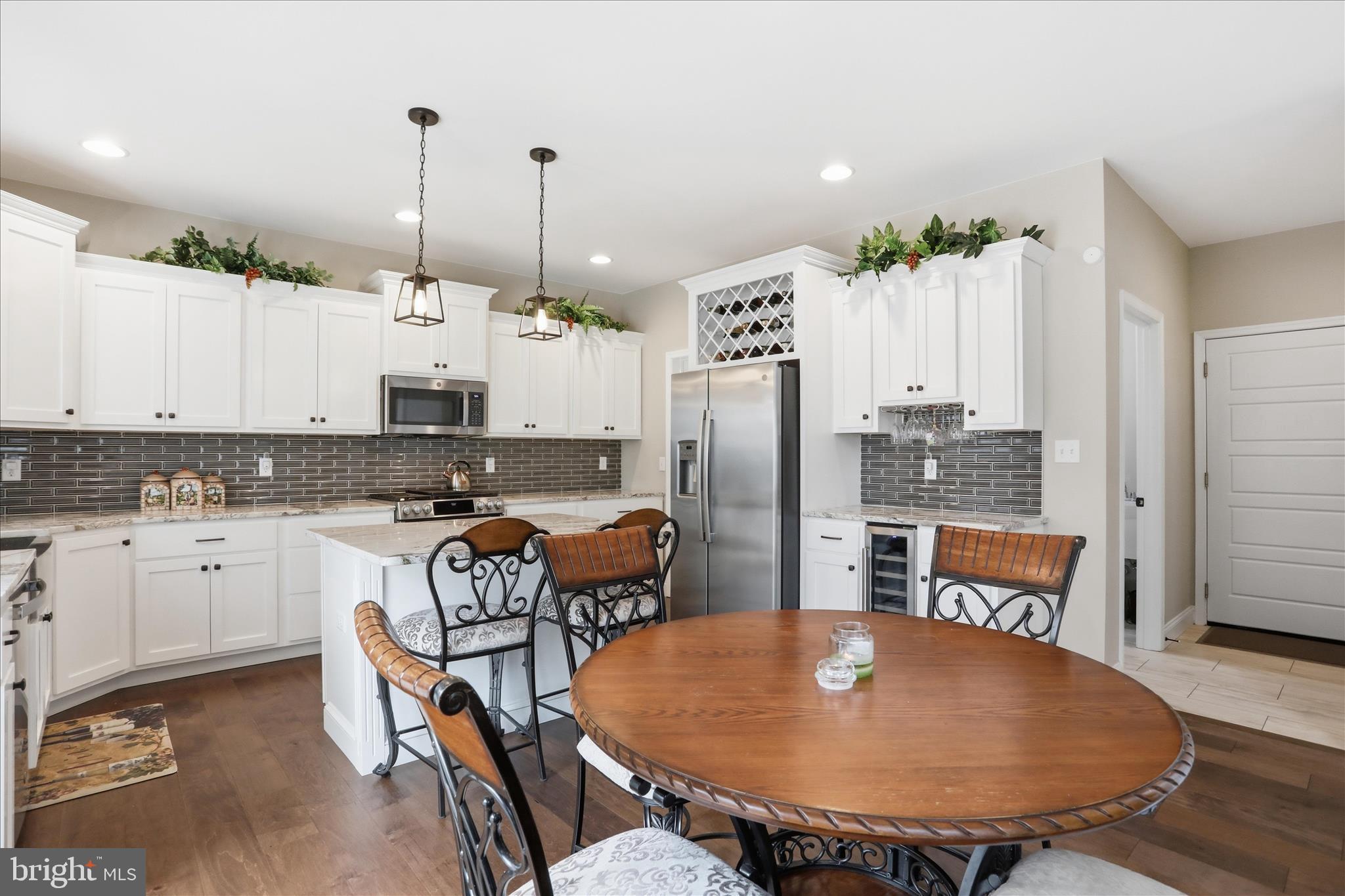 HERITAGE ESTATES WEST - Residential