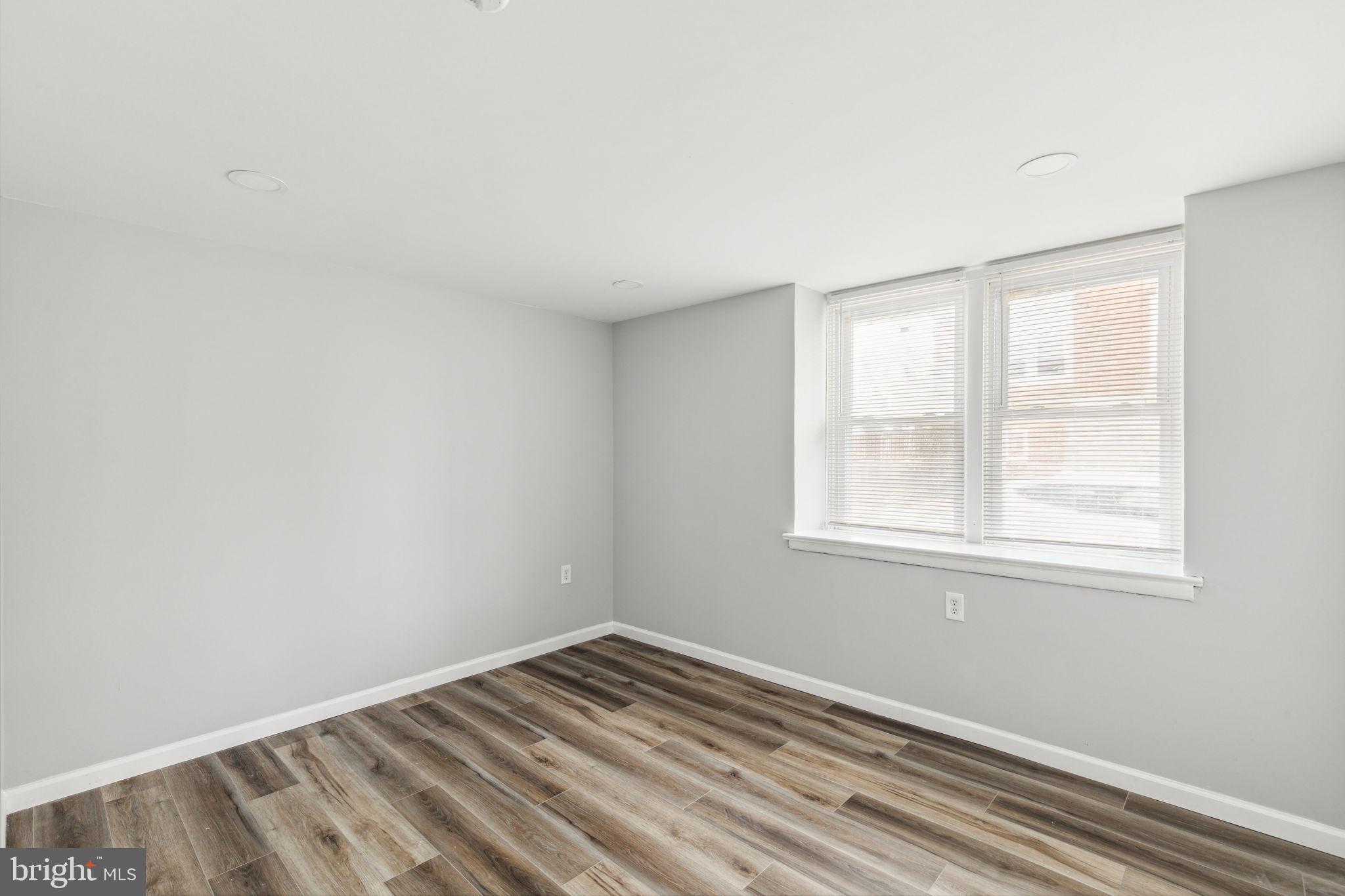 OVERBROOK PARK - Residential Income