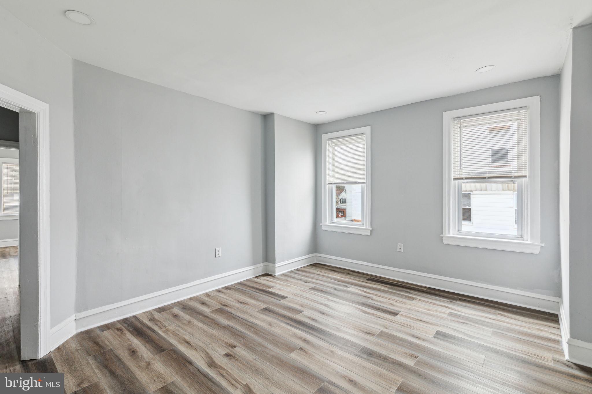 OVERBROOK PARK - Residential Income