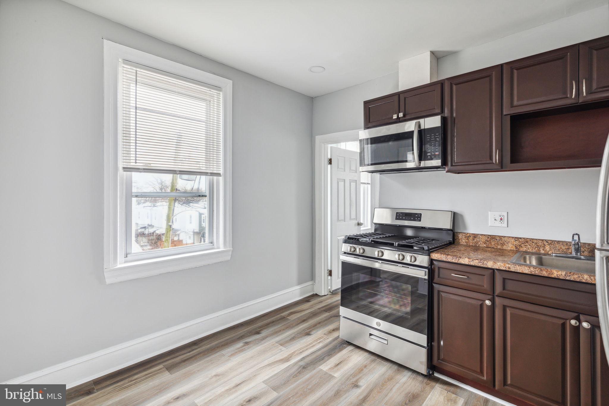 OVERBROOK PARK - Residential Income