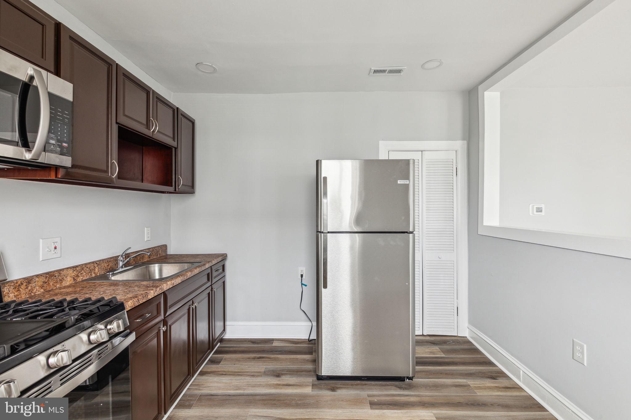 OVERBROOK PARK - Residential Income