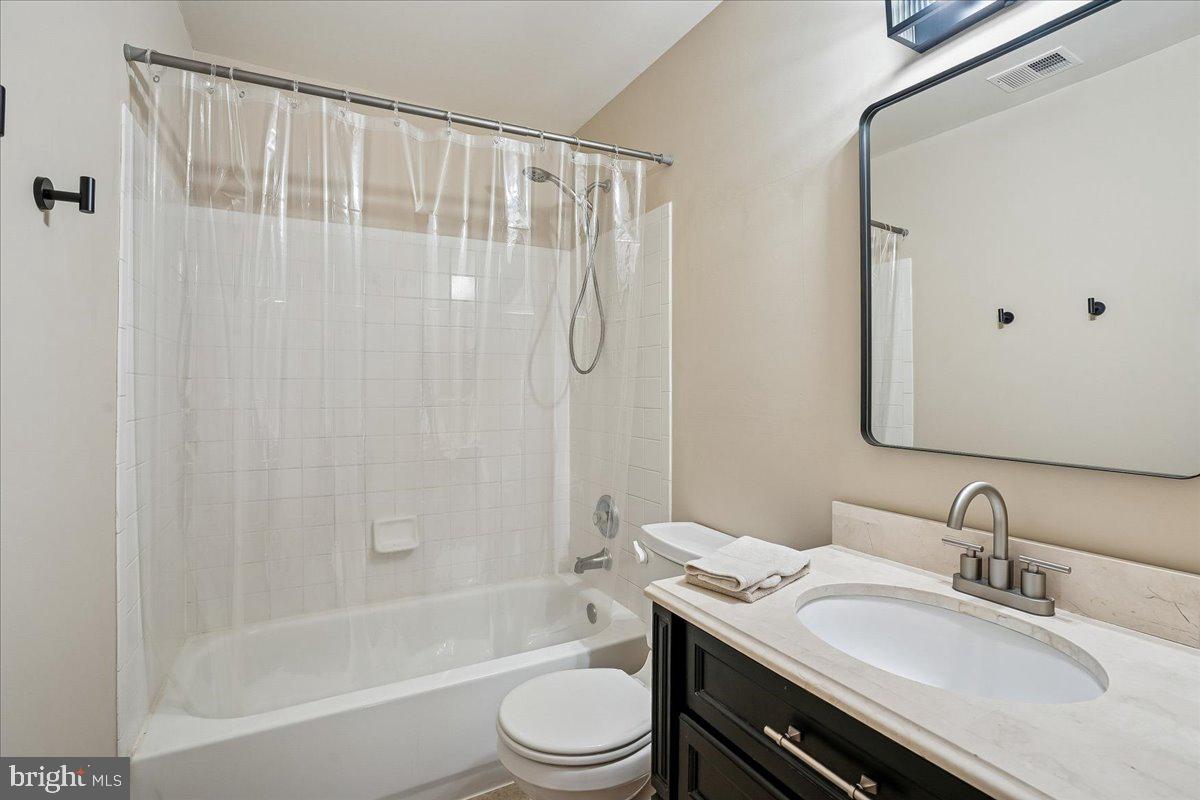 SPRING LAKE ESTATES - Residential