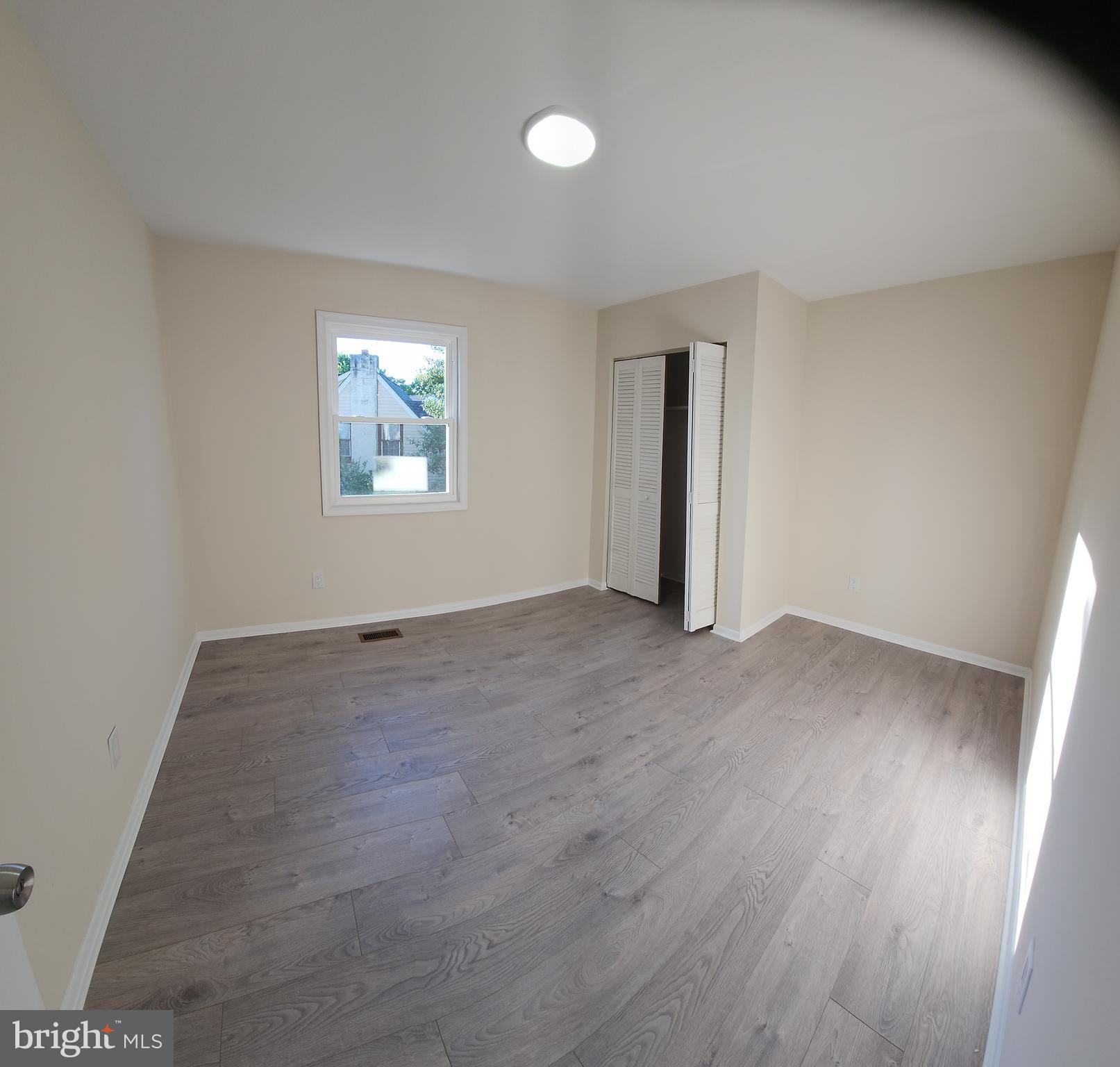 000 - Residential Lease