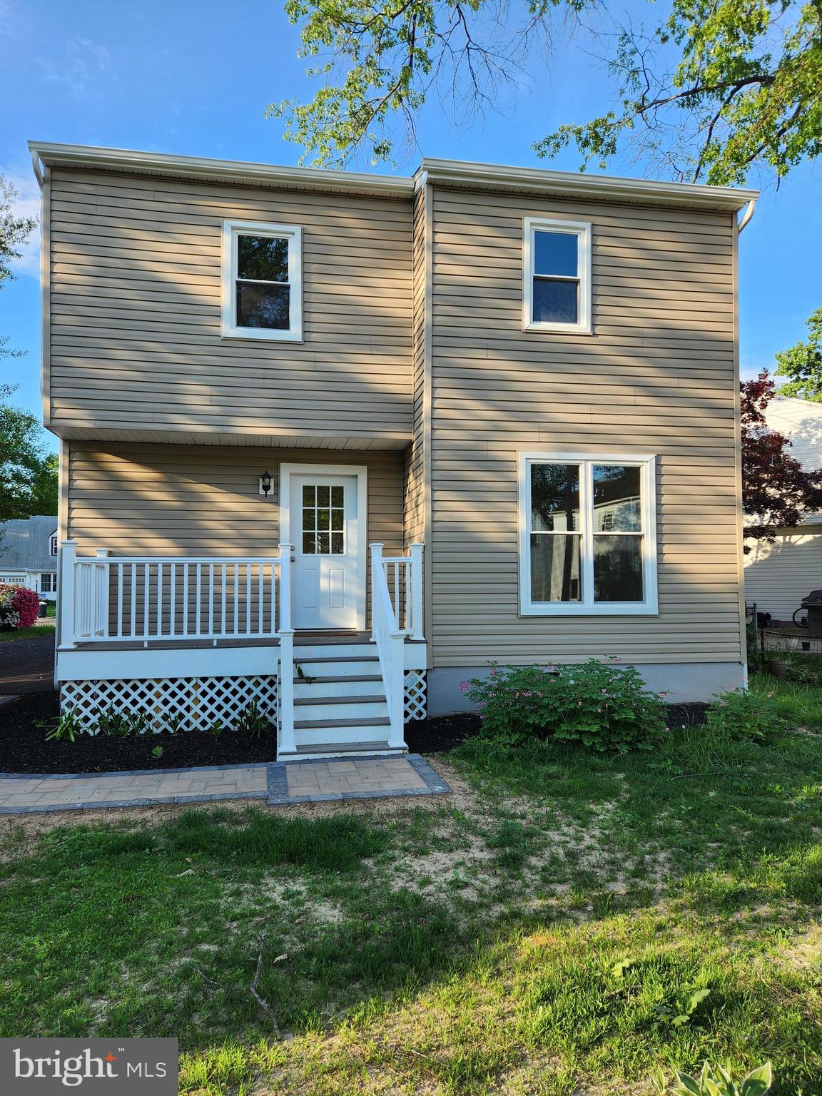 000 - Residential Lease