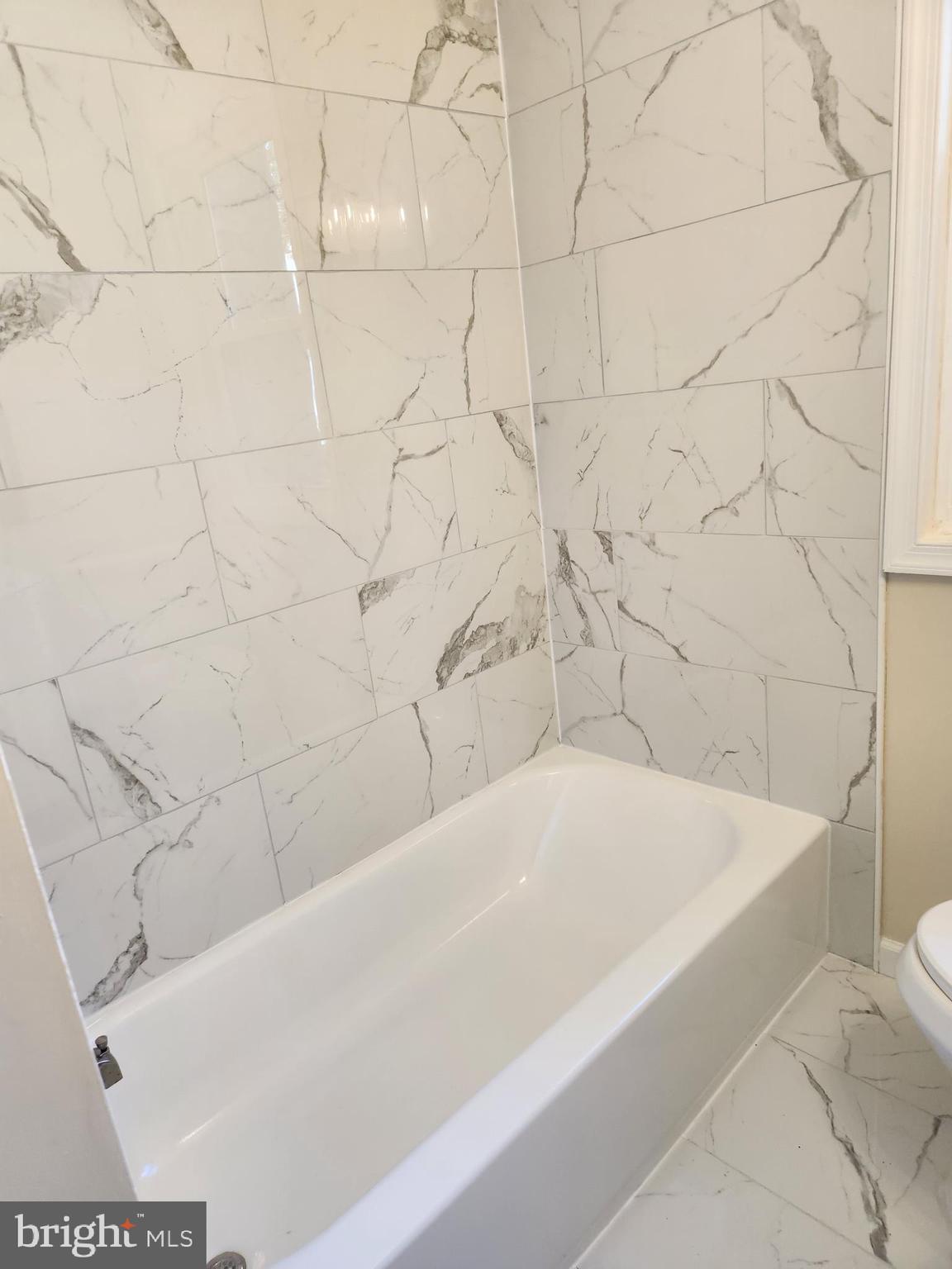 000 - Residential Lease