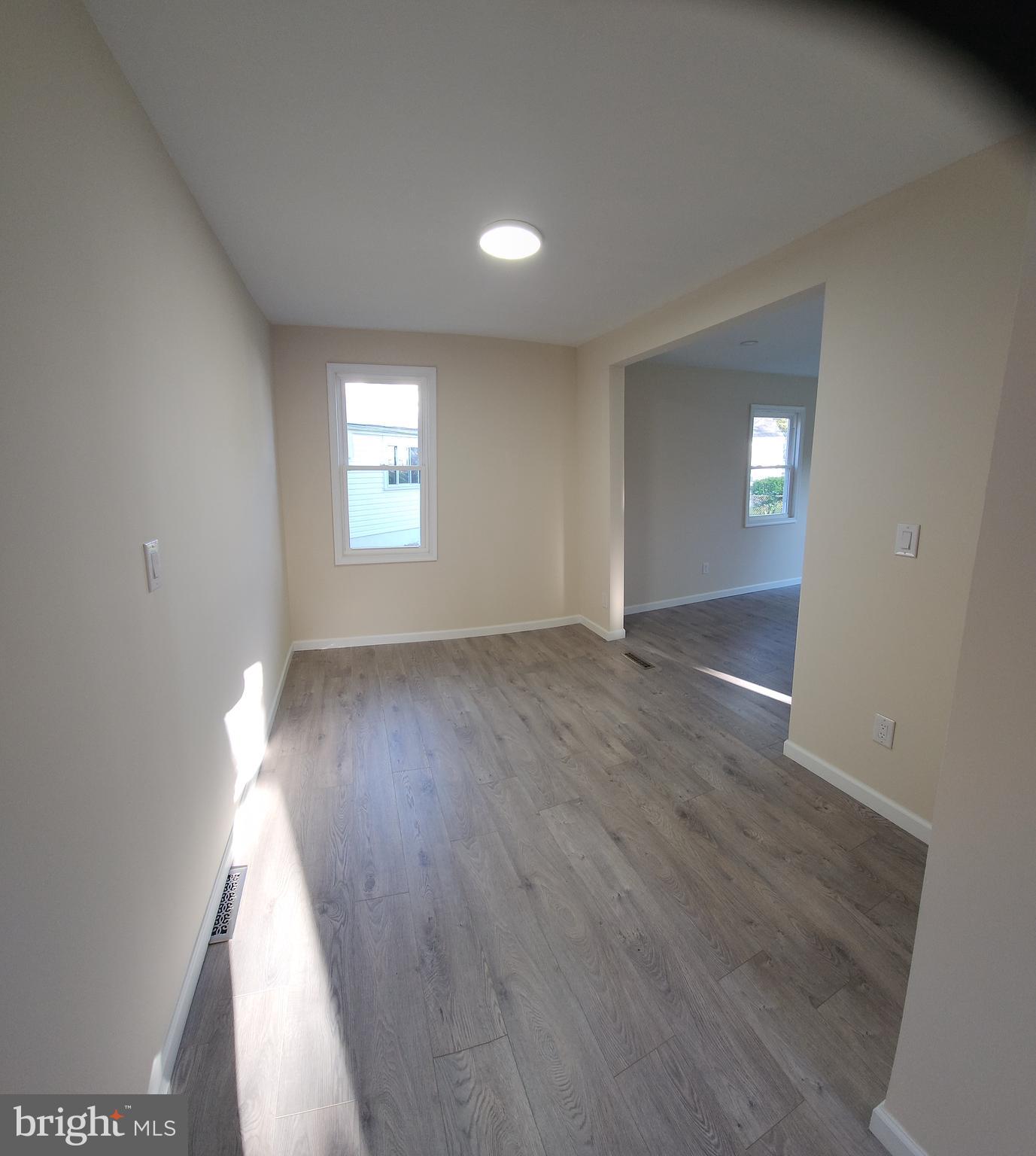 000 - Residential Lease