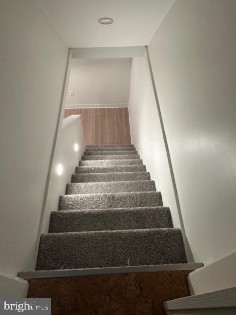 HILLENDALE - Residential