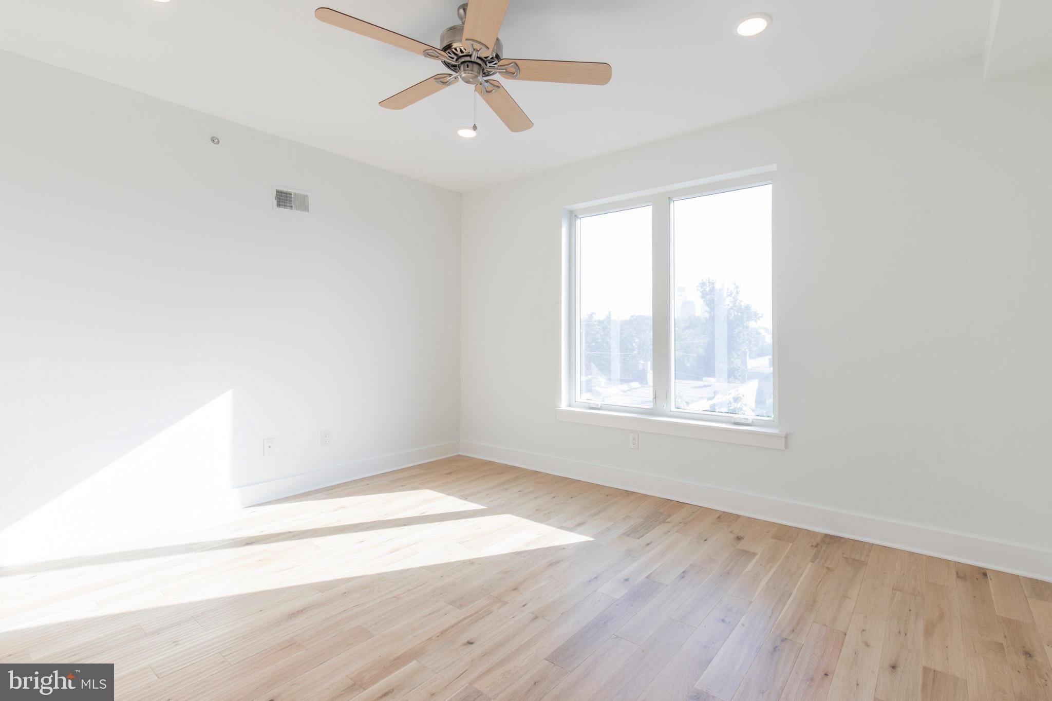 2410 W MASTER STREET 2