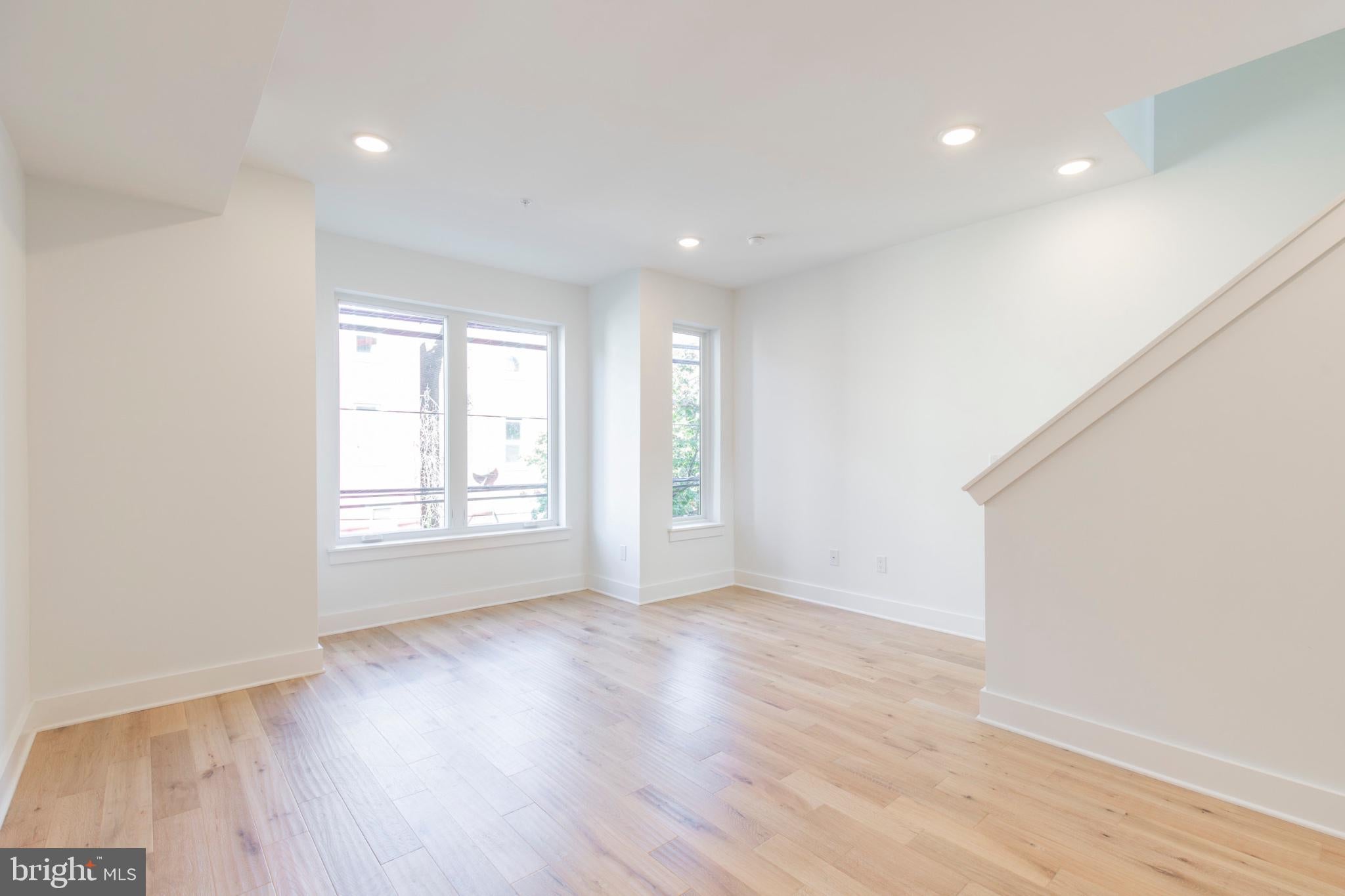 2410 W MASTER STREET 2