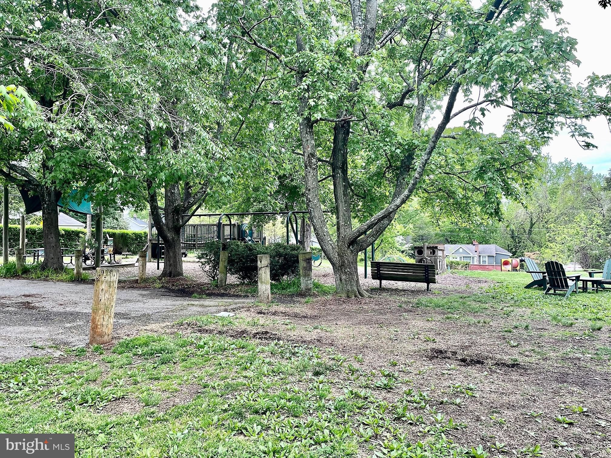 PINES ON THE SEVERN - Residential Lease