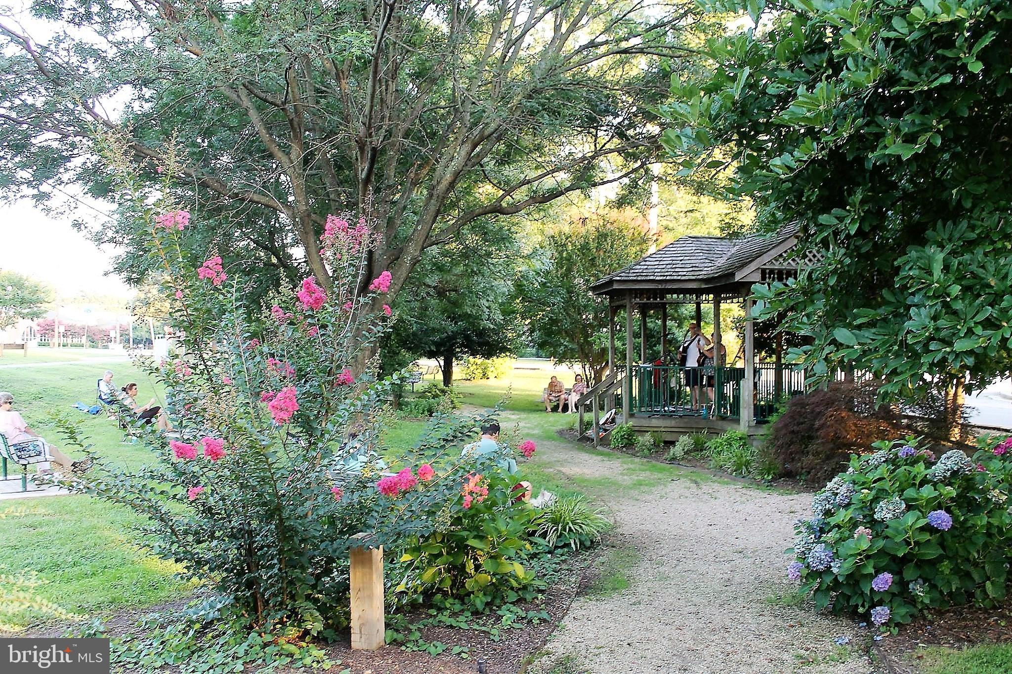 PINES ON THE SEVERN - Residential Lease