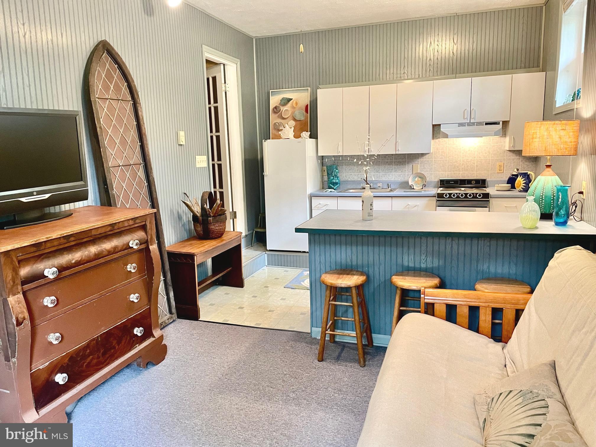 PINES ON THE SEVERN - Residential Lease