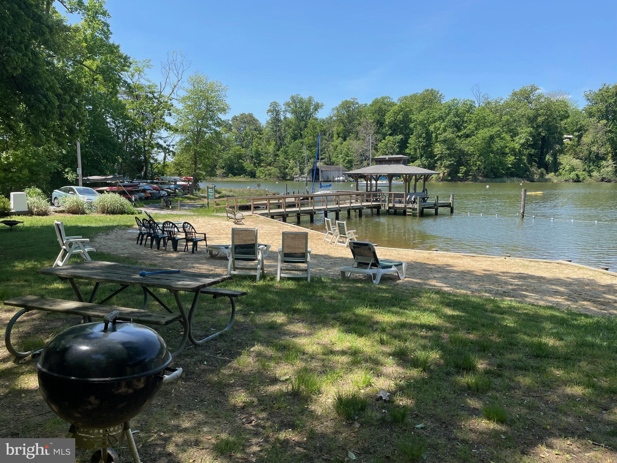 PINES ON THE SEVERN - Residential Lease