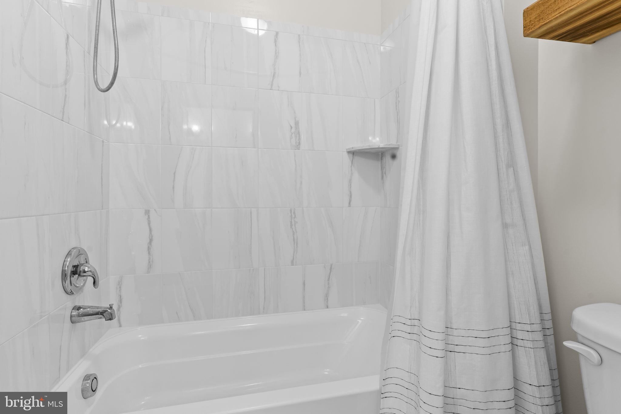 MEADOWS AT TOWN RUN - Residential