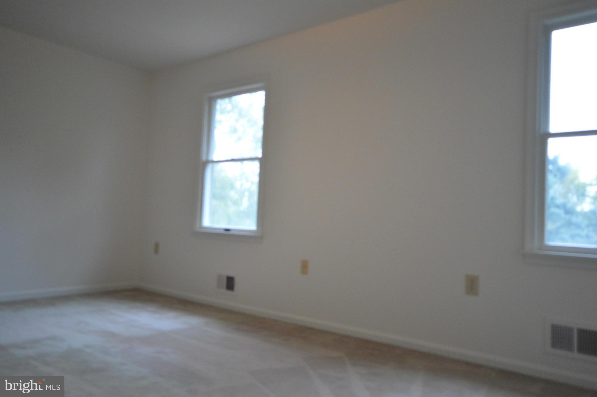 LAKEVIEW VILLAGE - Residential