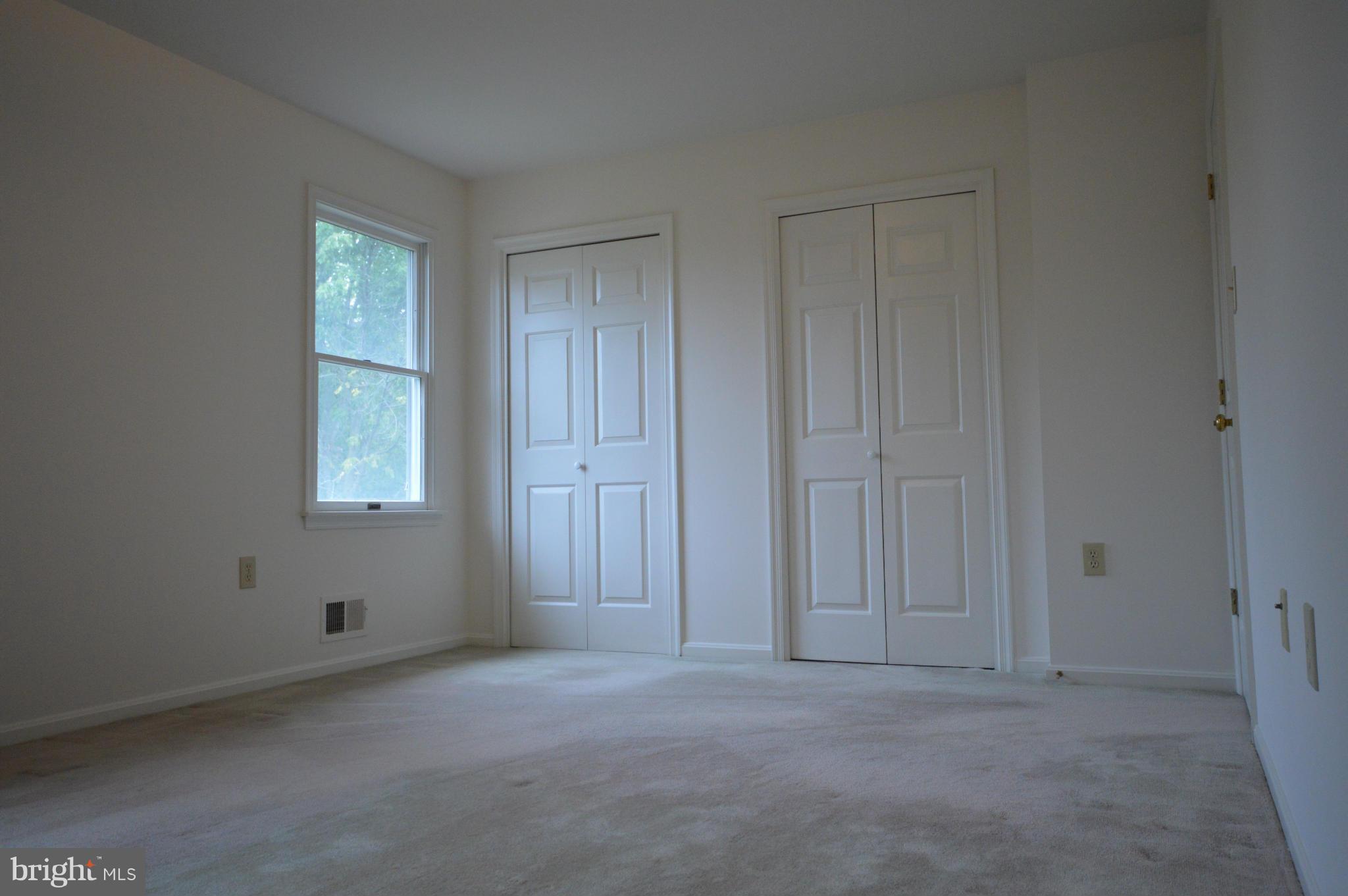 LAKEVIEW VILLAGE - Residential