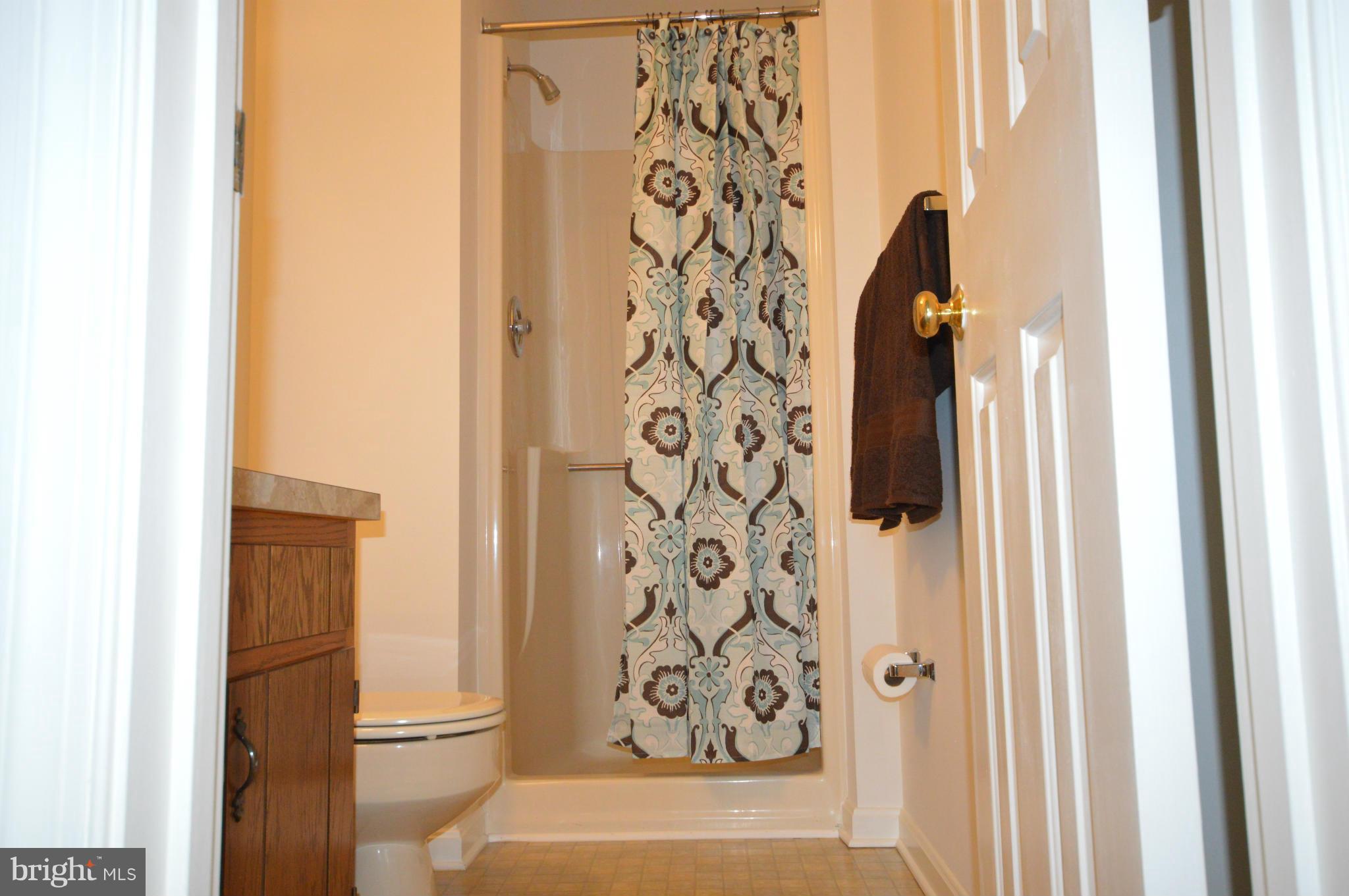 LAKEVIEW VILLAGE - Residential