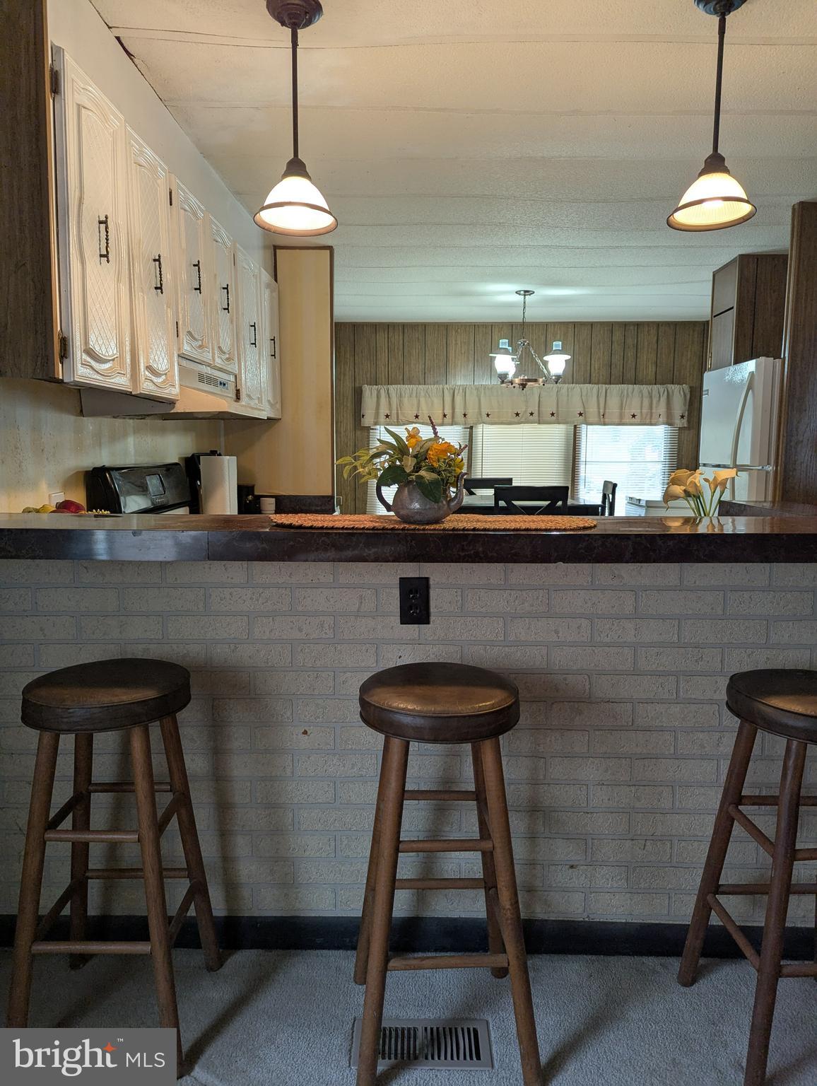 HILLANDALE HOMES - Residential