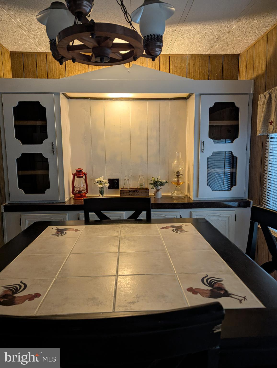 HILLANDALE HOMES - Residential