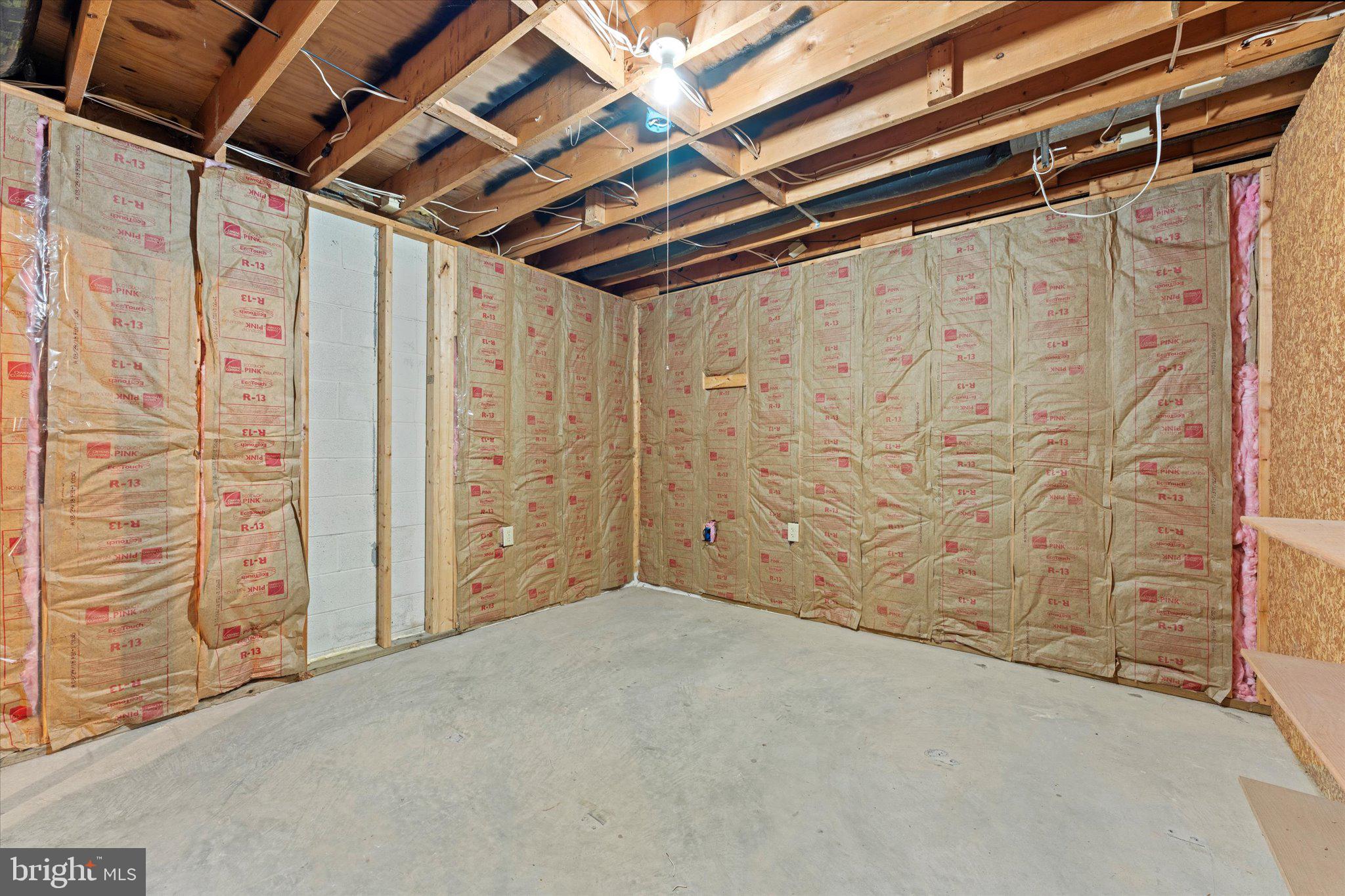 PIONEER HEIGHTS - Residential