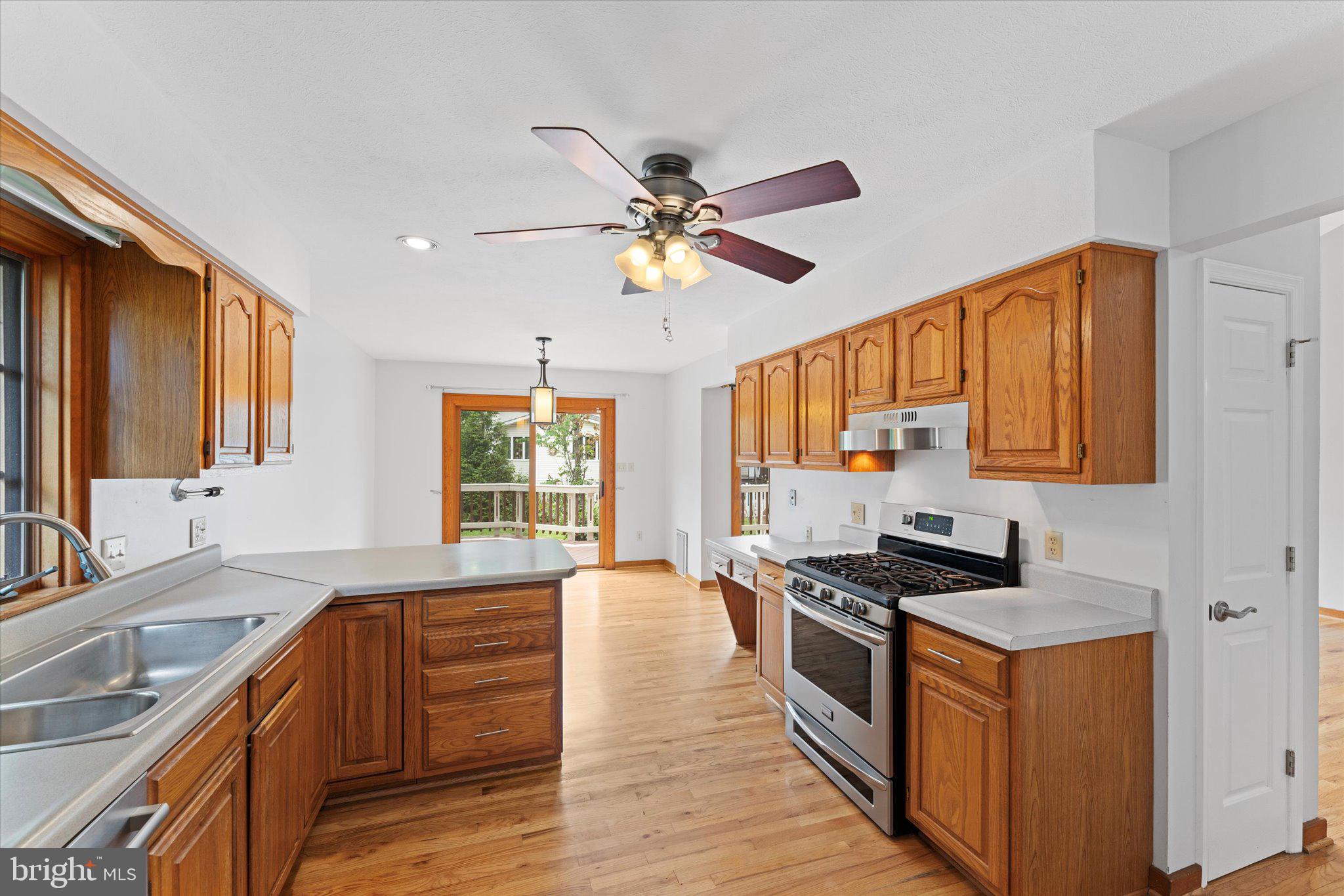 PIONEER HEIGHTS - Residential