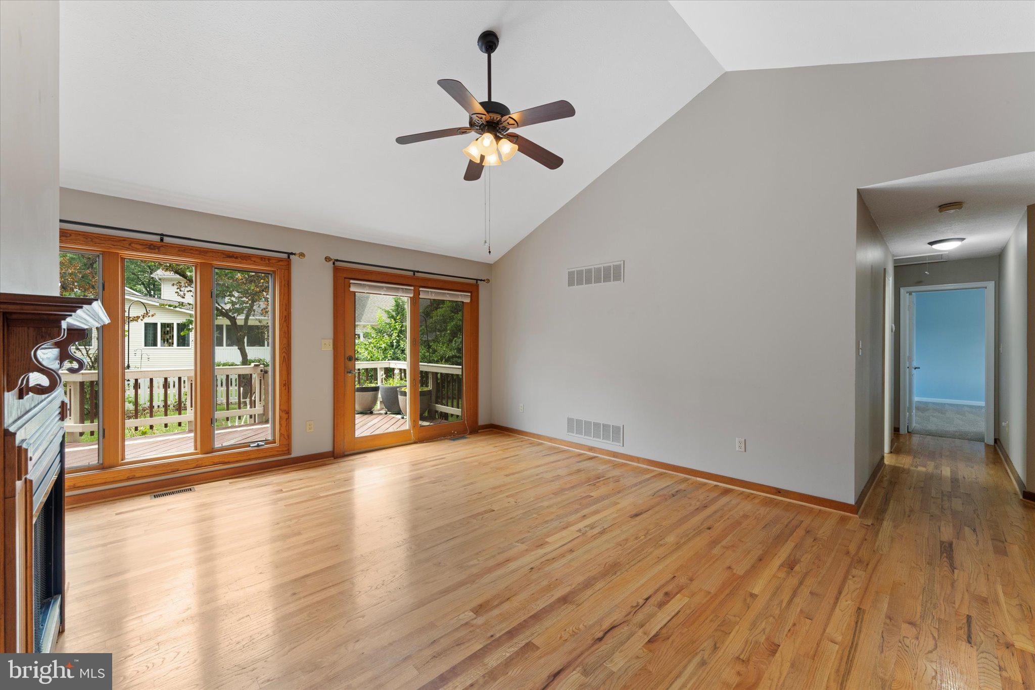 PIONEER HEIGHTS - Residential