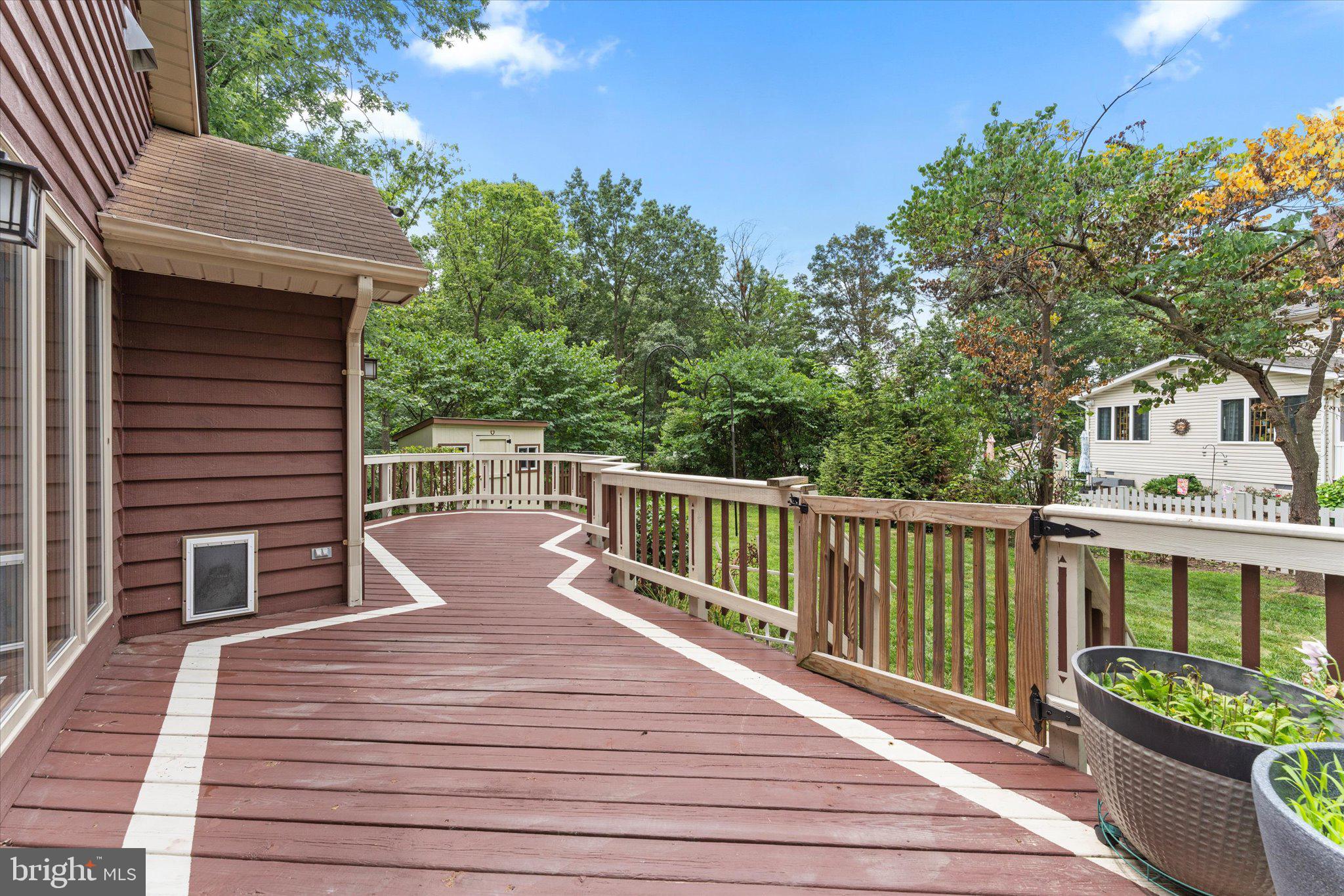 PIONEER HEIGHTS - Residential