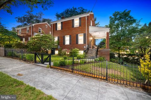 4204 13TH PLACE NE WASHINGTON DC 20017