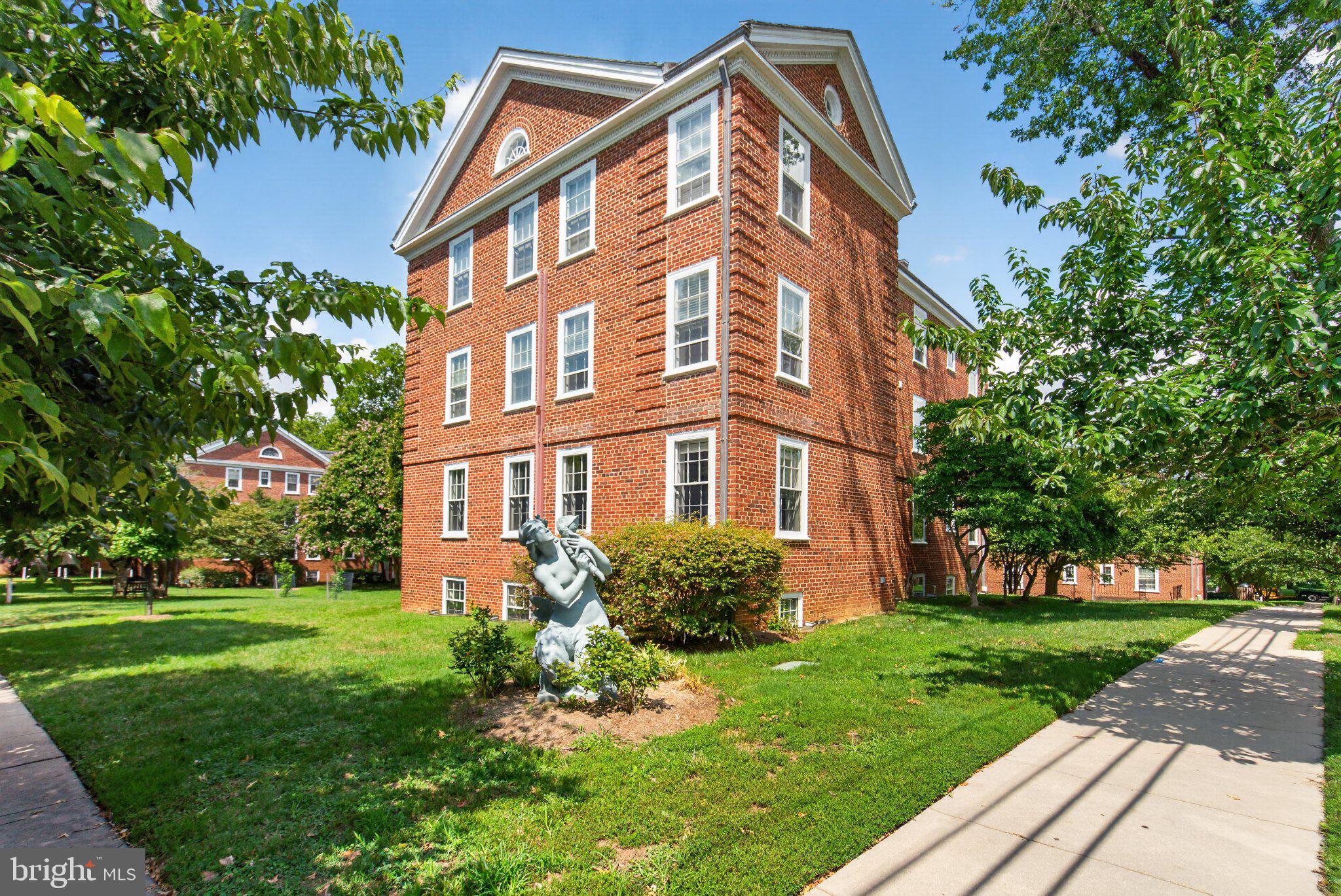 3901 NW LANGLEY COURT NW A553