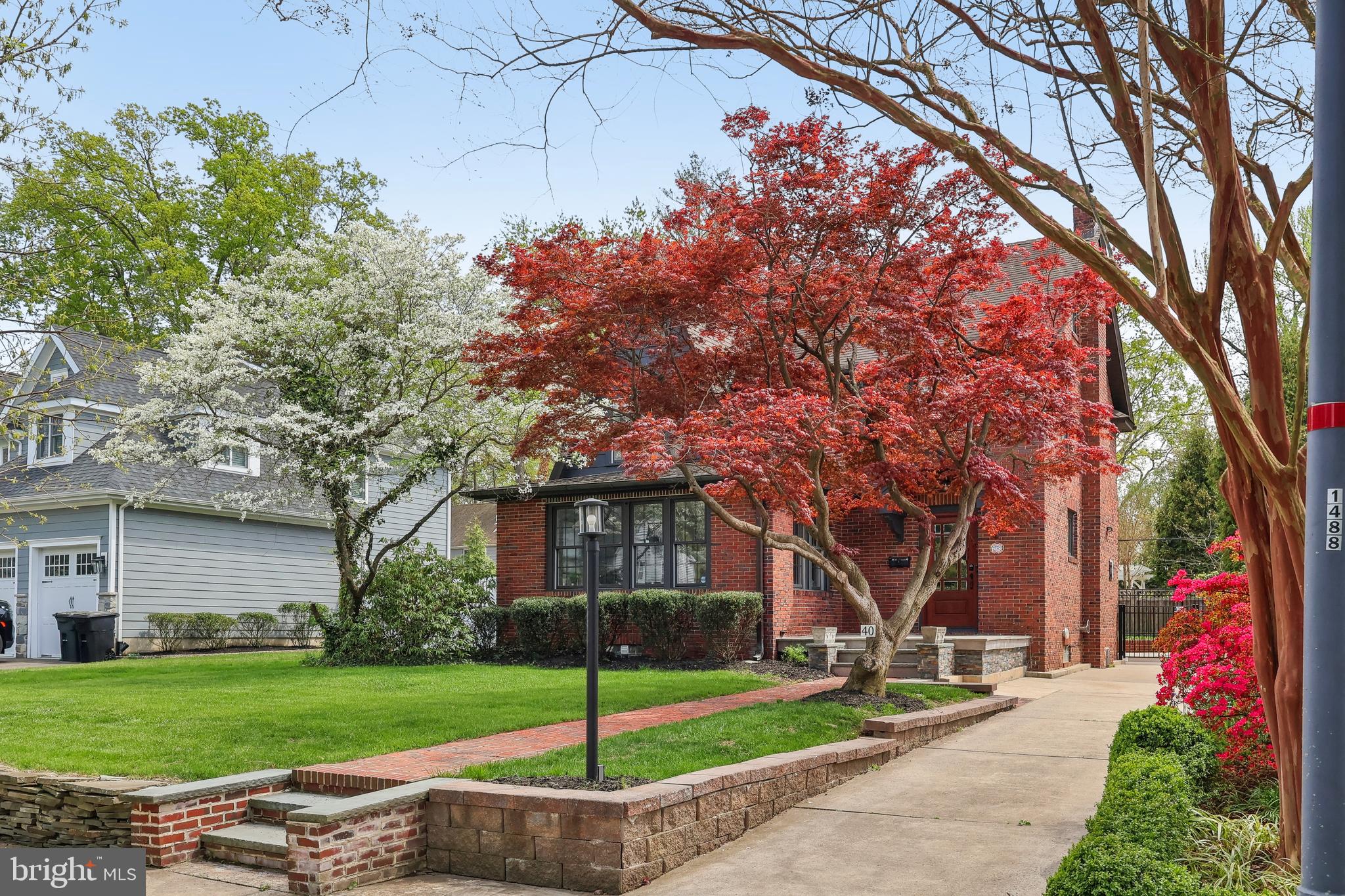 40 TREATY ELM LANE