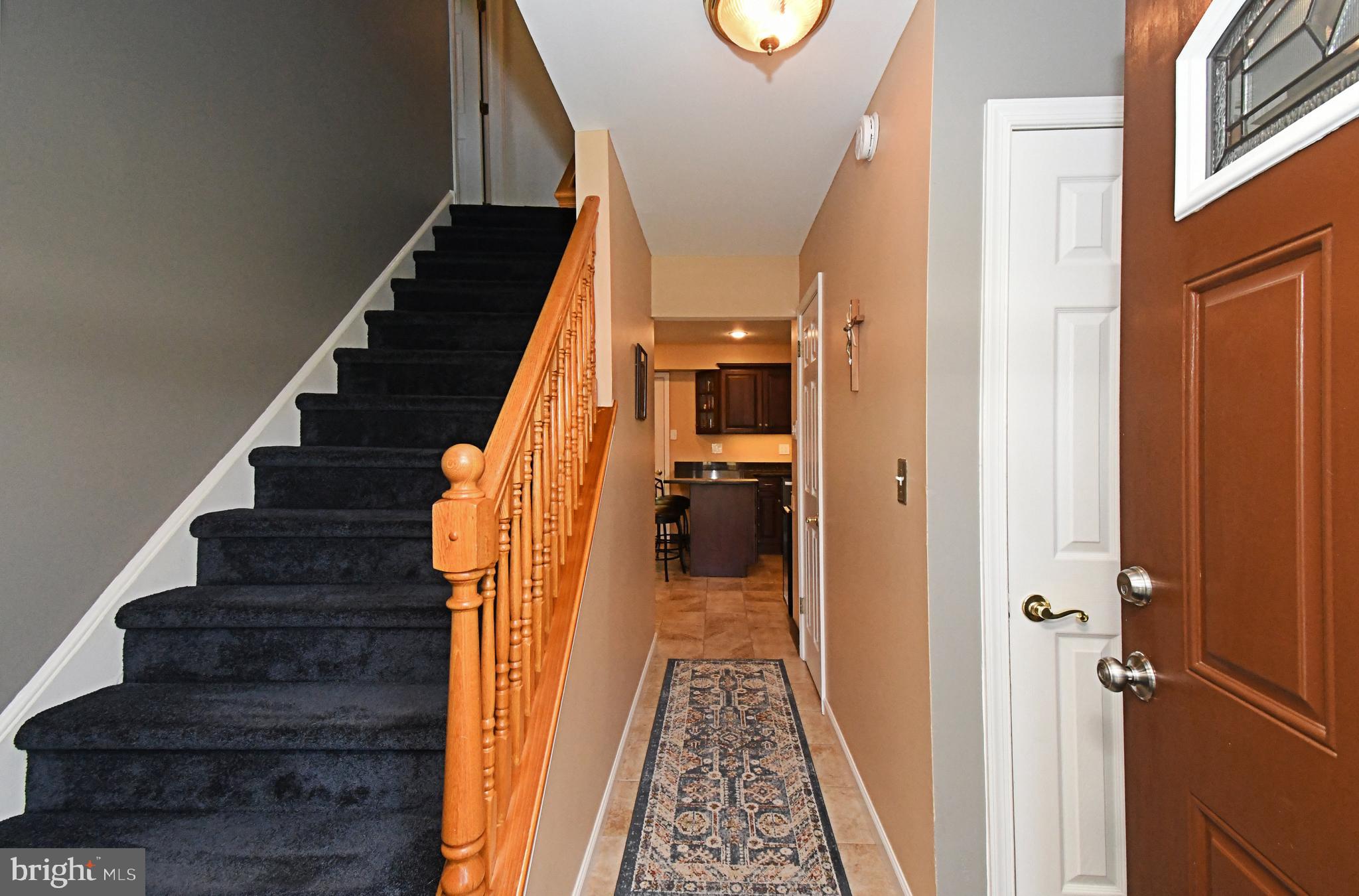 VILLAGE BROOK ESTS - Residential