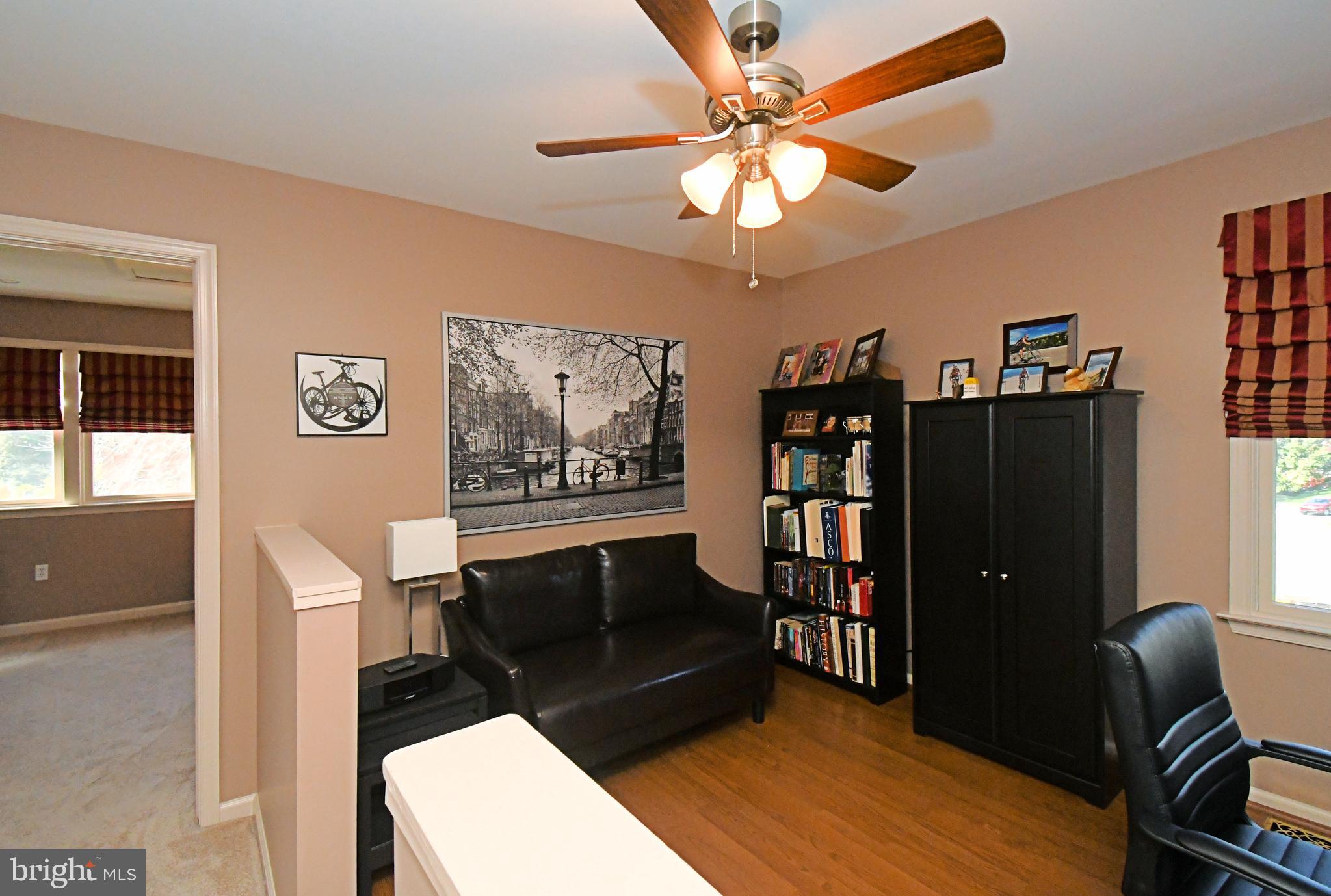 VILLAGE BROOK ESTS - Residential