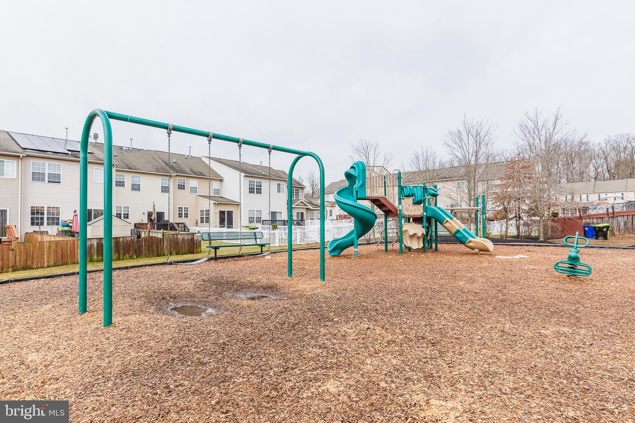 AUTUMN RUN - Residential