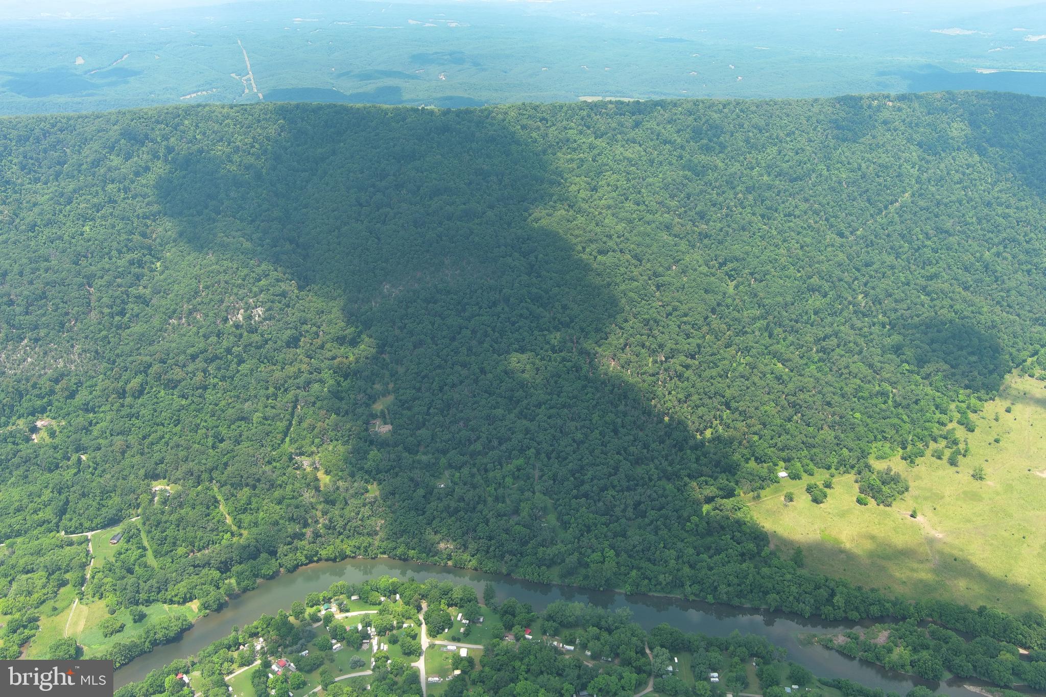 WHITSONS POINT - Land