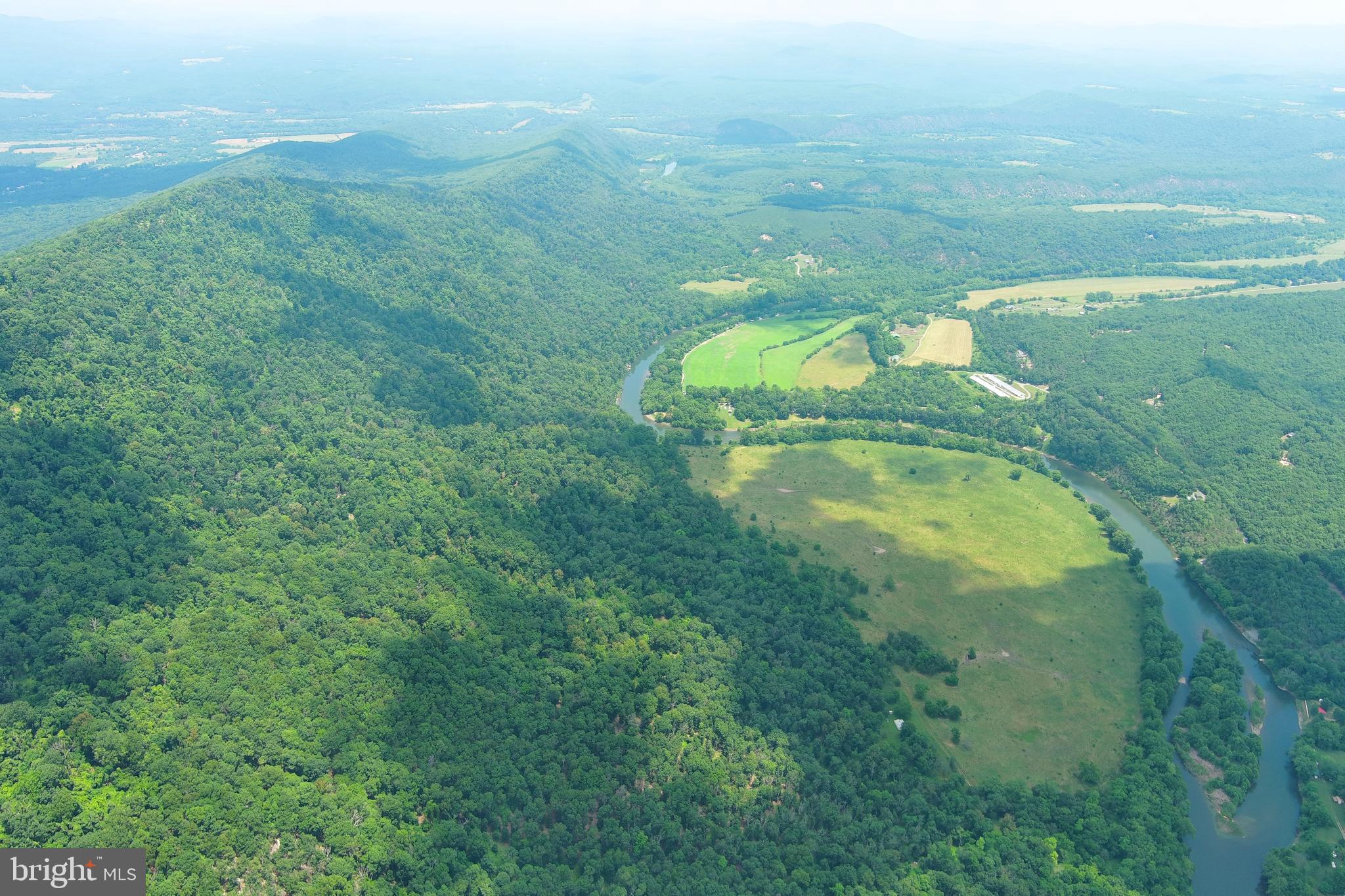 WHITSONS POINT - Land